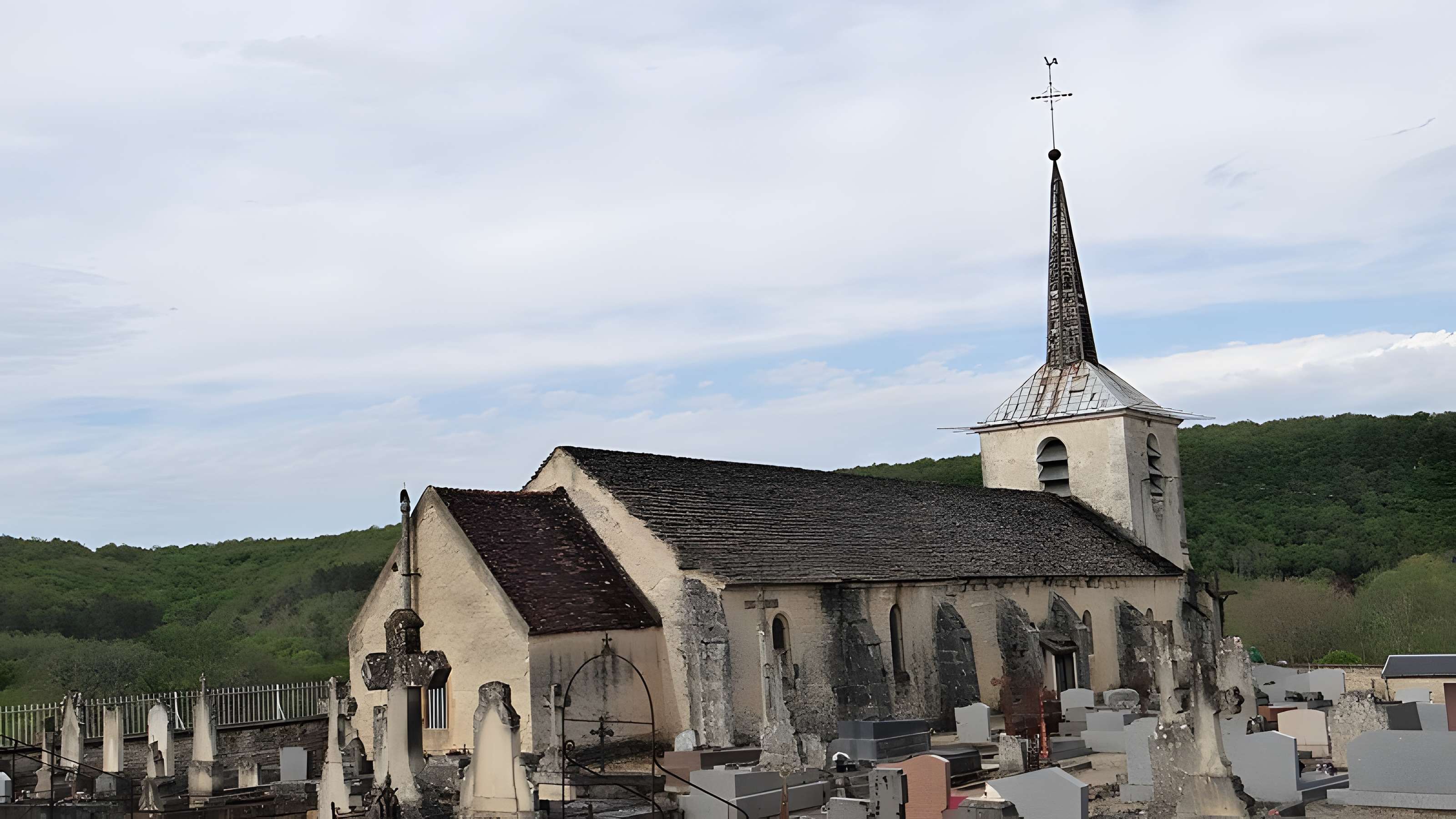 Église Saint-André de Voutenay-sur-Cure