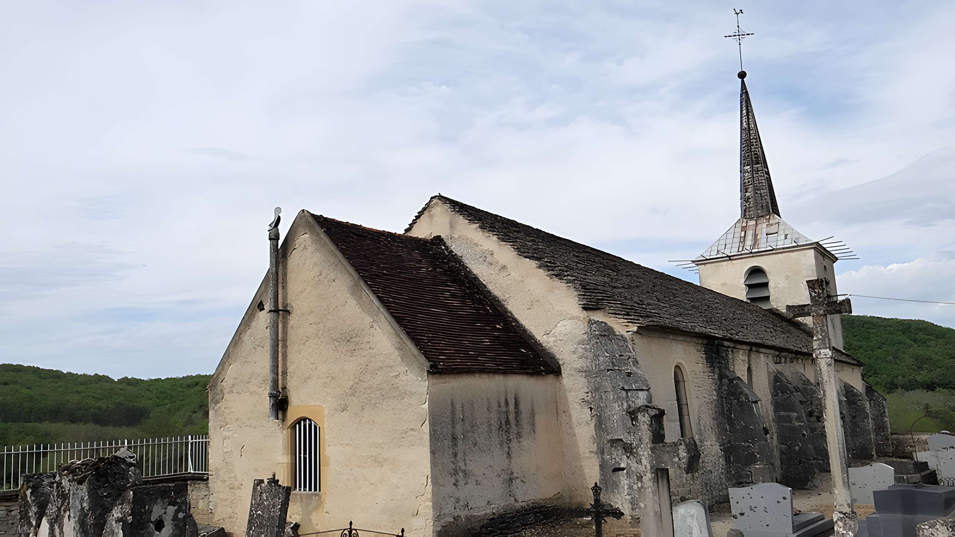 Église Saint-André de Voutenay-sur-Cure