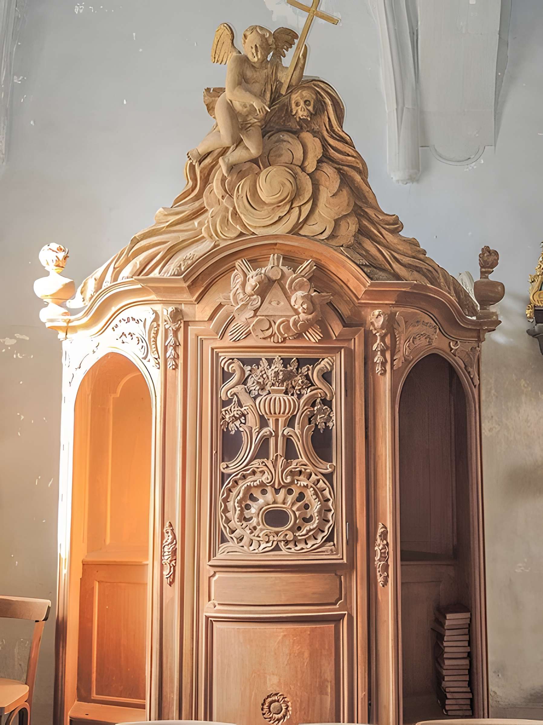 Église Saint-Antoine de Cernay-l'Église