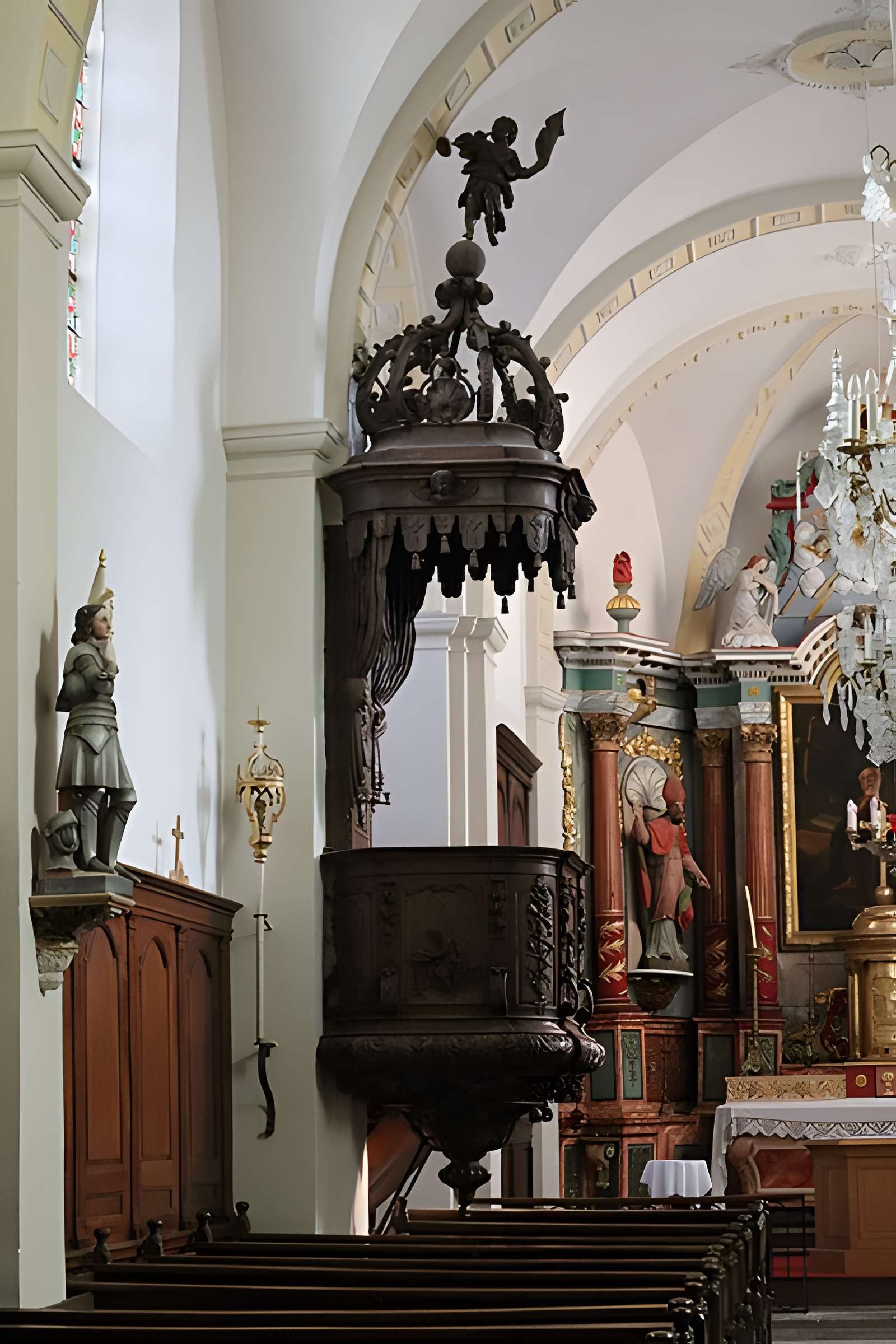 Église Saint-Antoine de Lizine