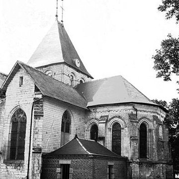 Église Saint-Antoine de Poivres et croix