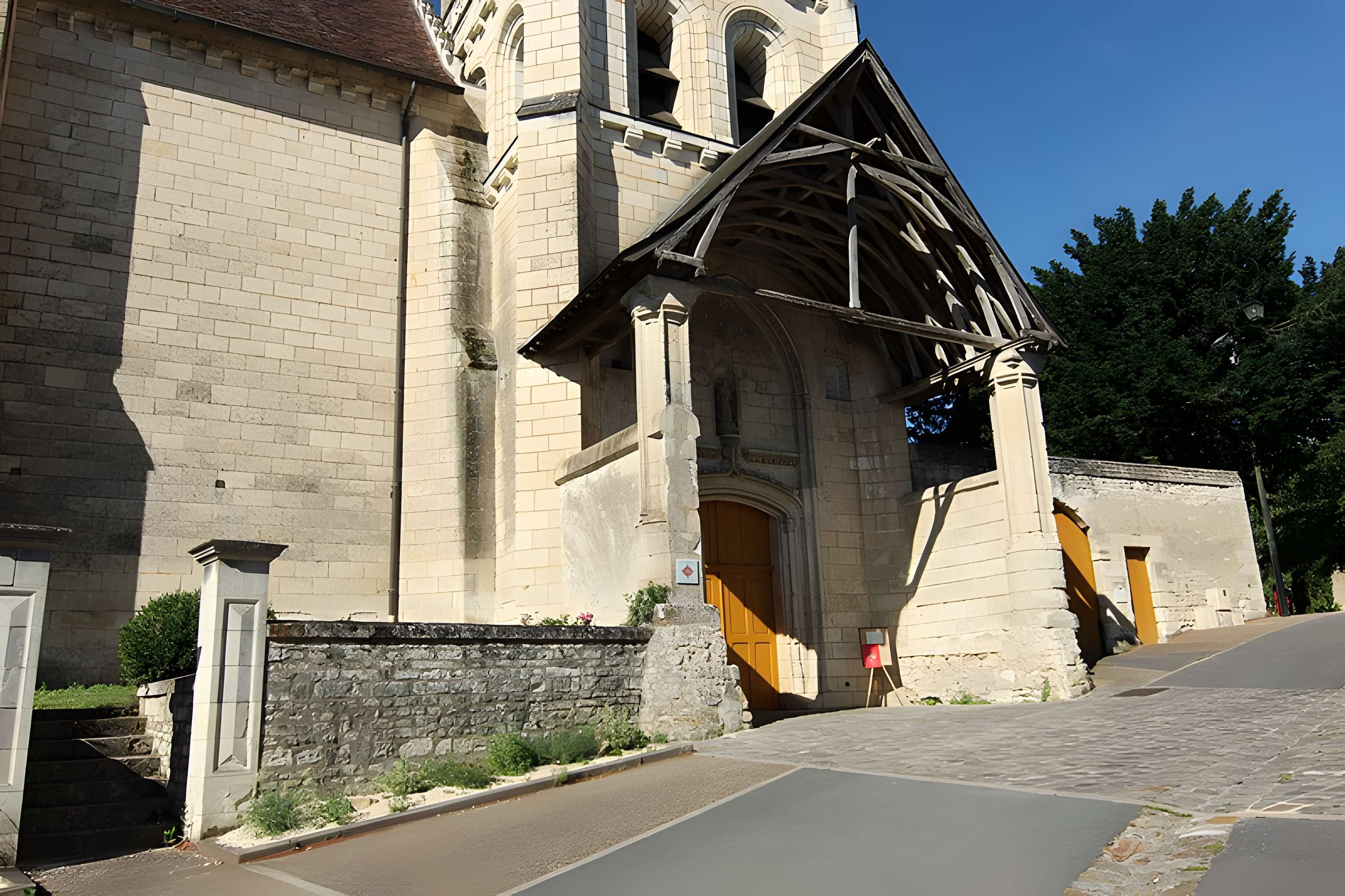 Église Saint-Antoine de Saint-Sauveur