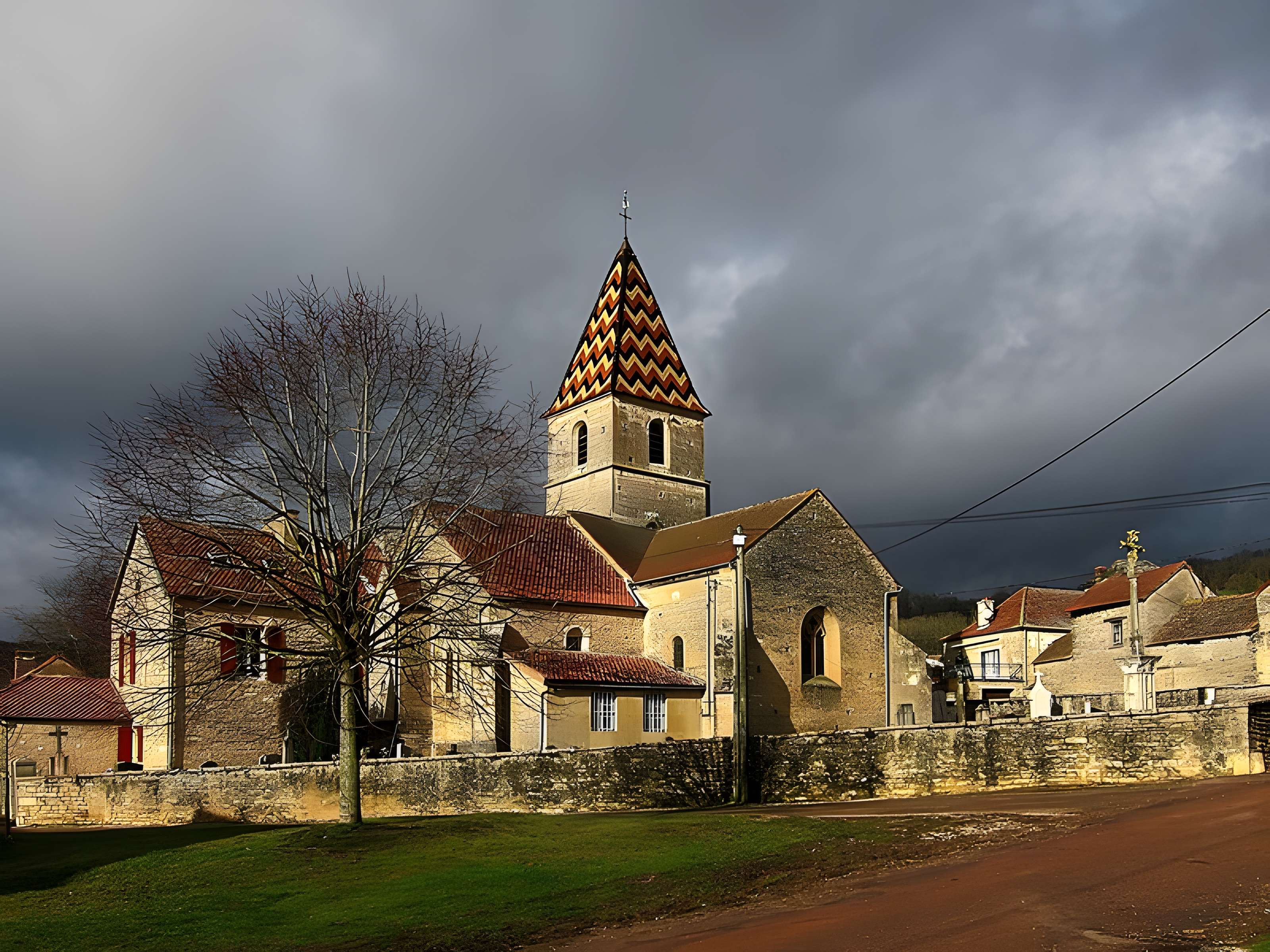 Église Saint-Antoine de Savigny-sous-Mâlain