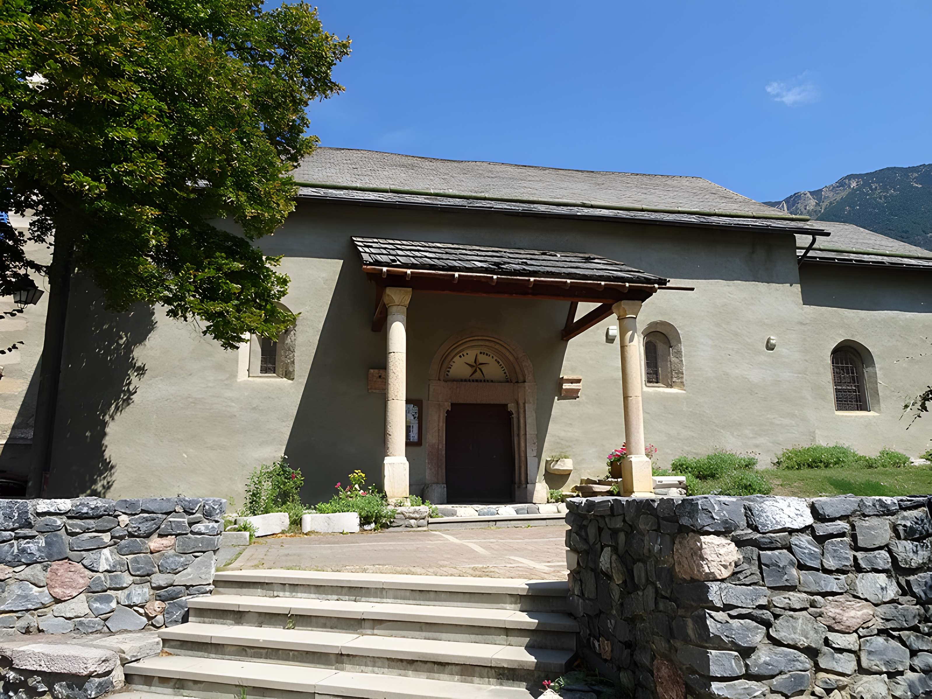 Église Saint-Antoine d'Eygliers