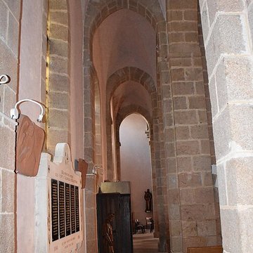 Église Saint-Antoine-lErmite dÉgletons