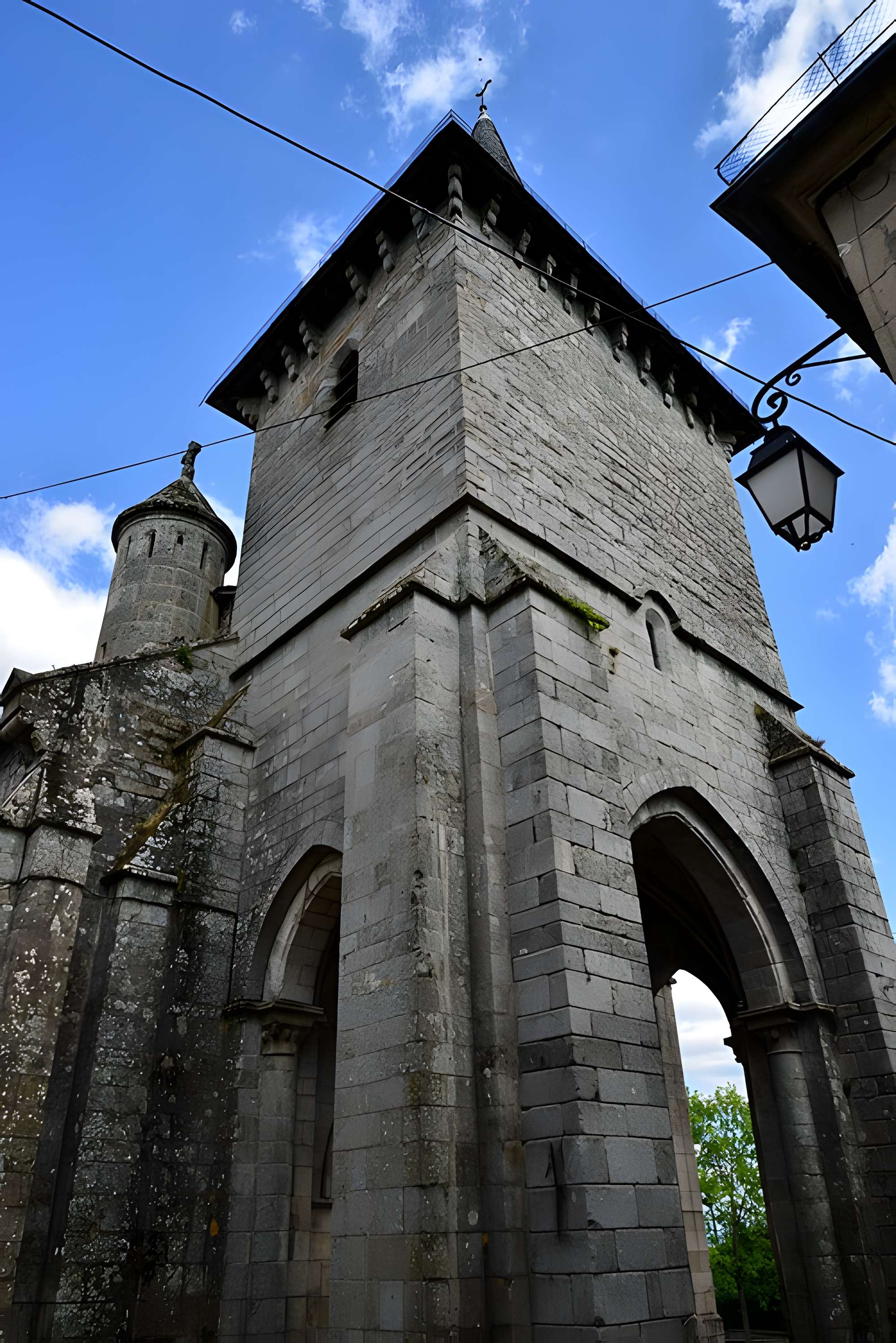 Église Saint-Antoine-l'Ermite d'Égletons