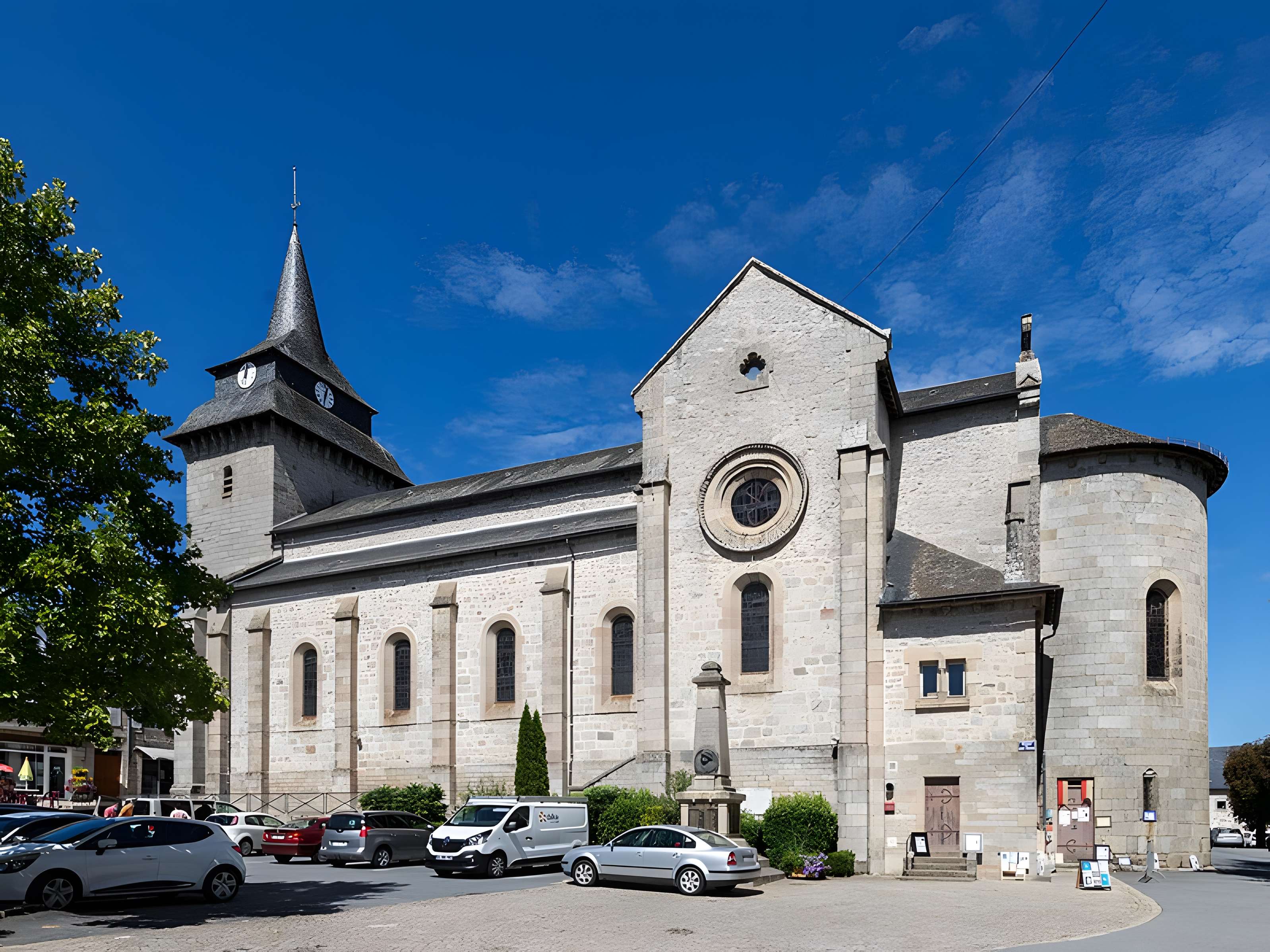 Église Saint-Antoine-l'Ermite d'Égletons