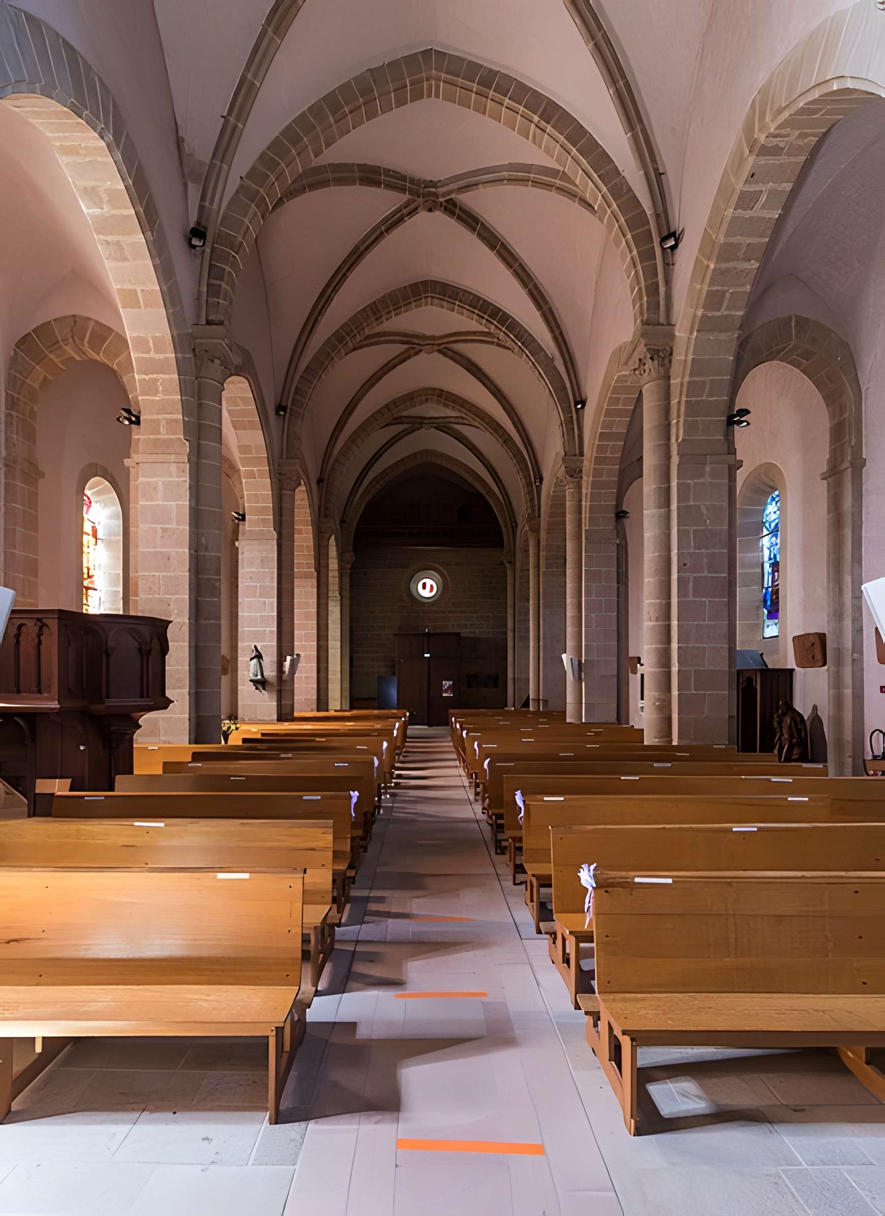 Église Saint-Antoine-l'Ermite d'Égletons