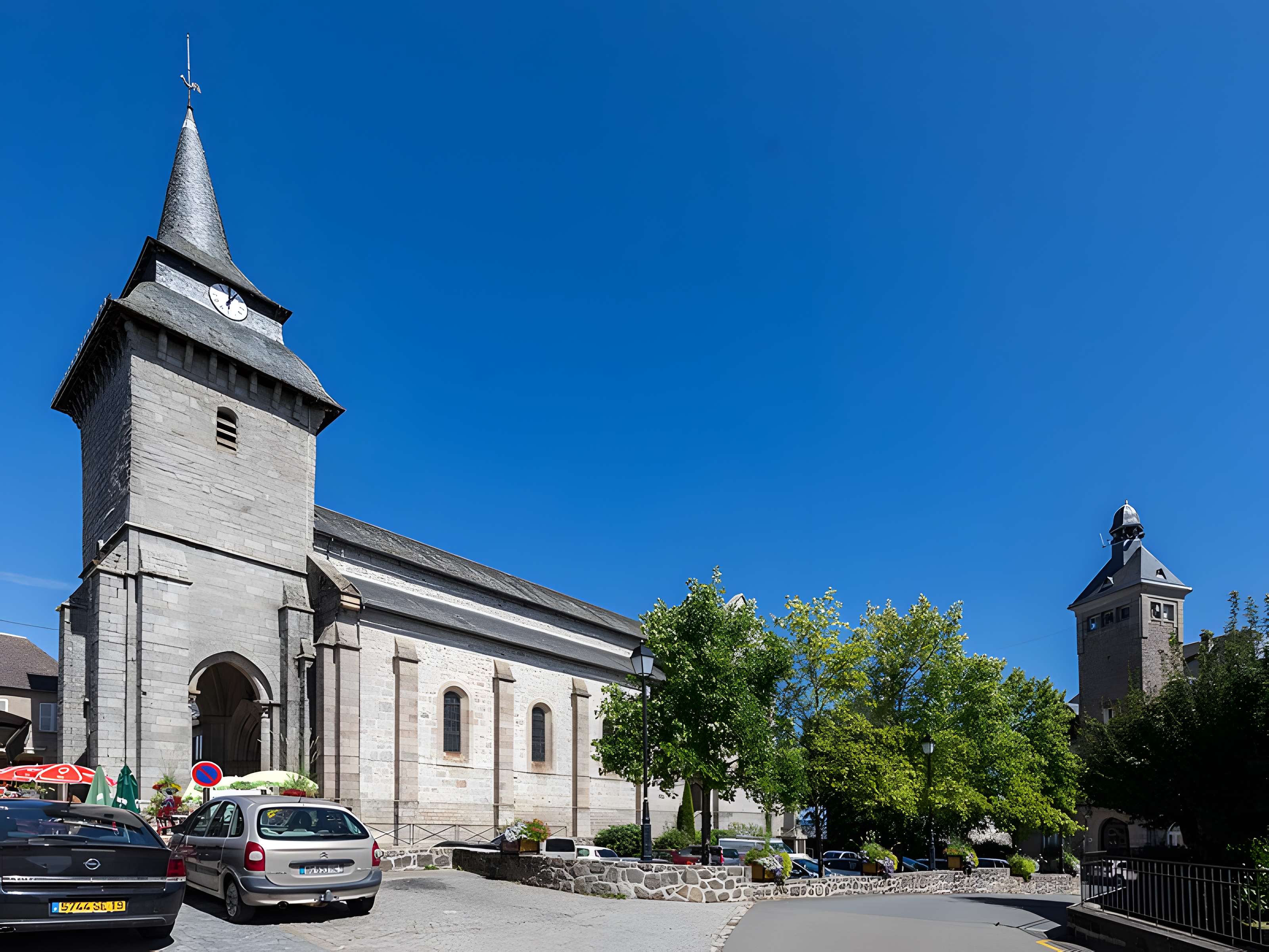 Église Saint-Antoine-l'Ermite d'Égletons