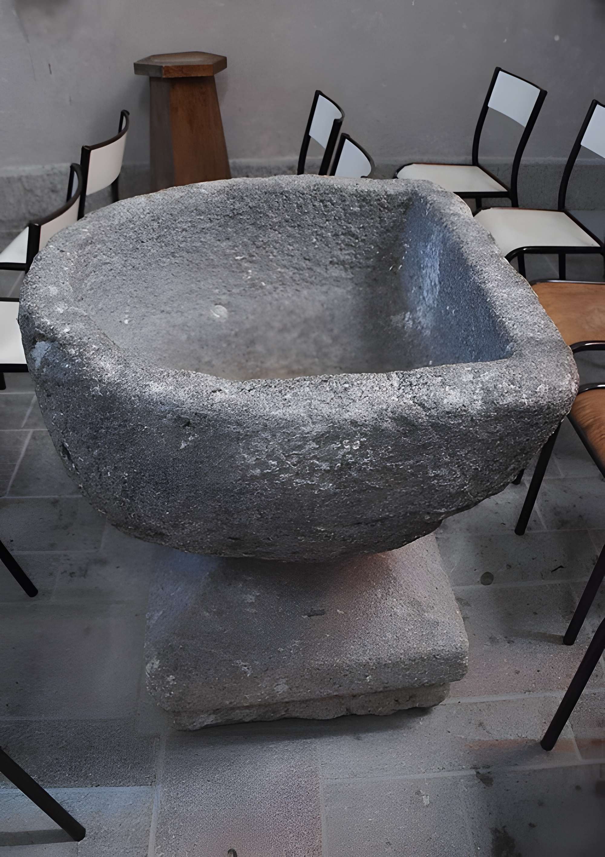 Église Saint-Antoine-l'Ermite d'Égletons