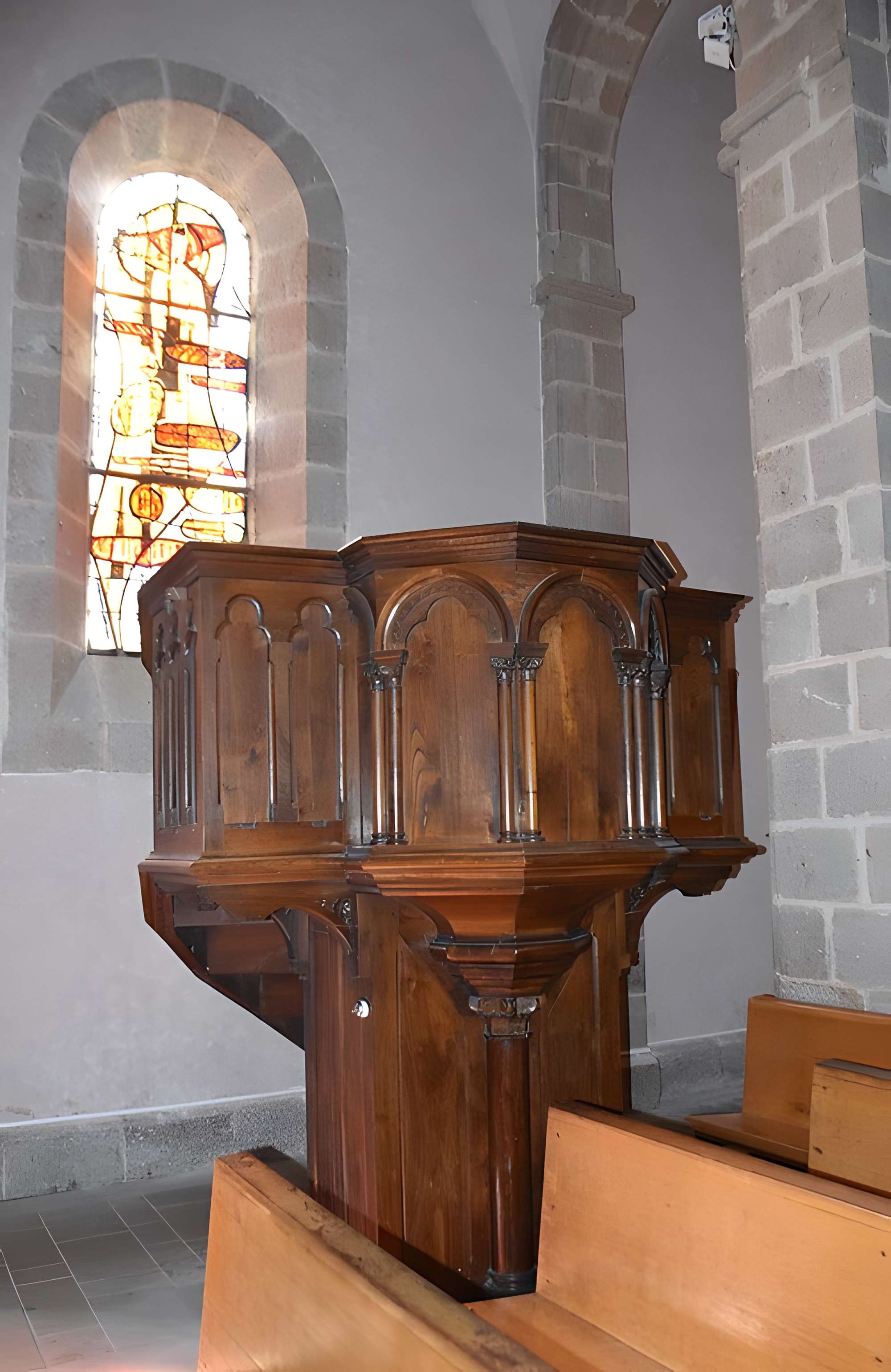 Église Saint-Antoine-l'Ermite d'Égletons