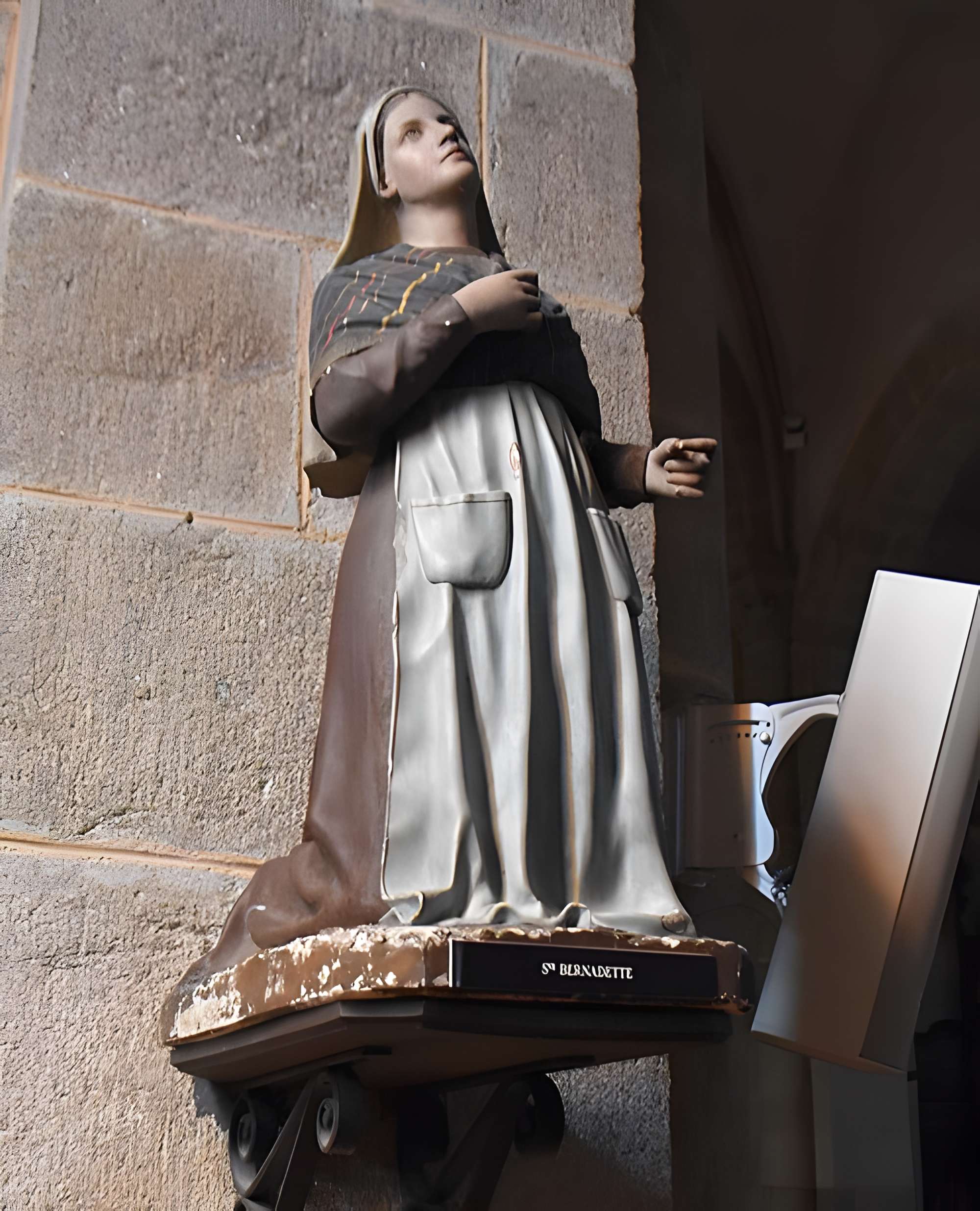 Église Saint-Antoine-l'Ermite d'Égletons