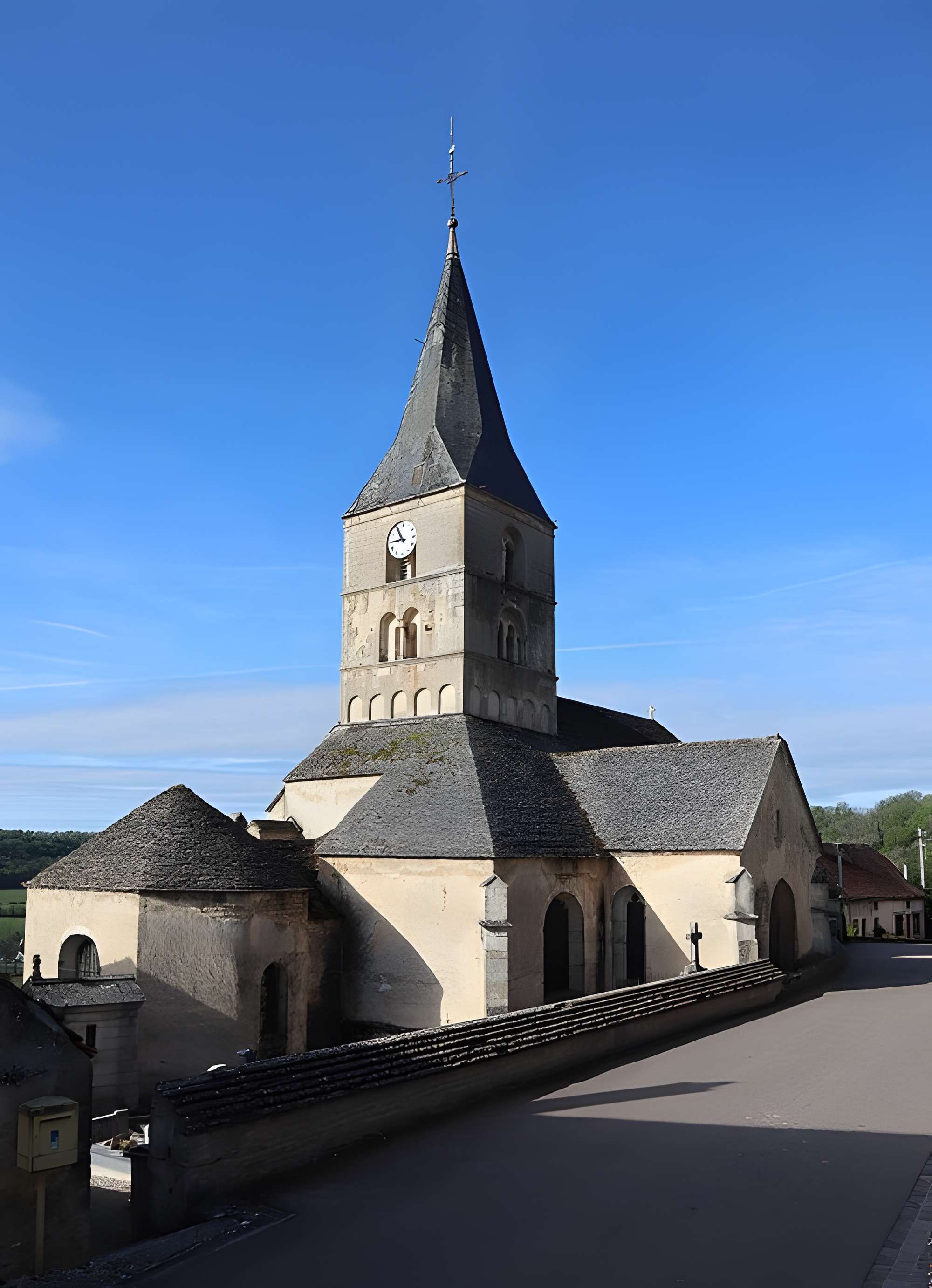 Église Saint-Antonin de Bussy-le-Grand