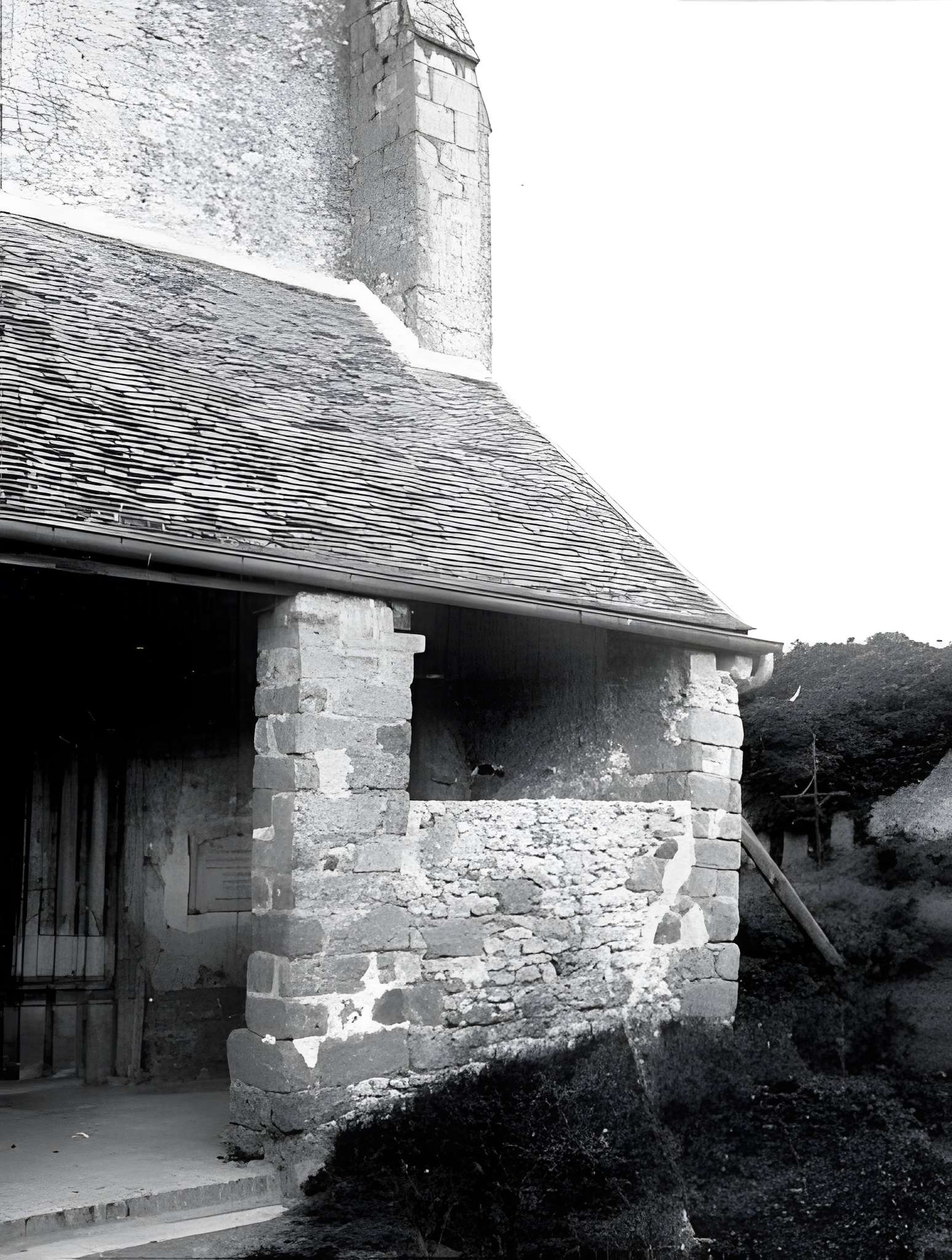 Église Saint-Apolinaire de Salins
