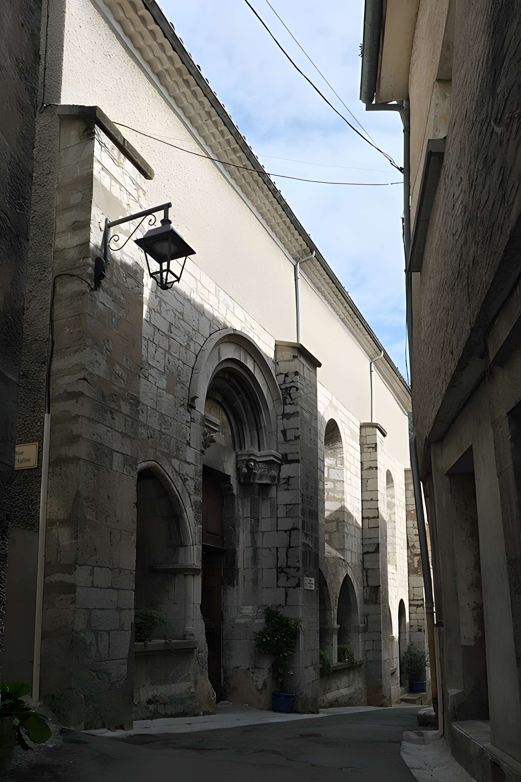 Église Saint-Arey de Serres