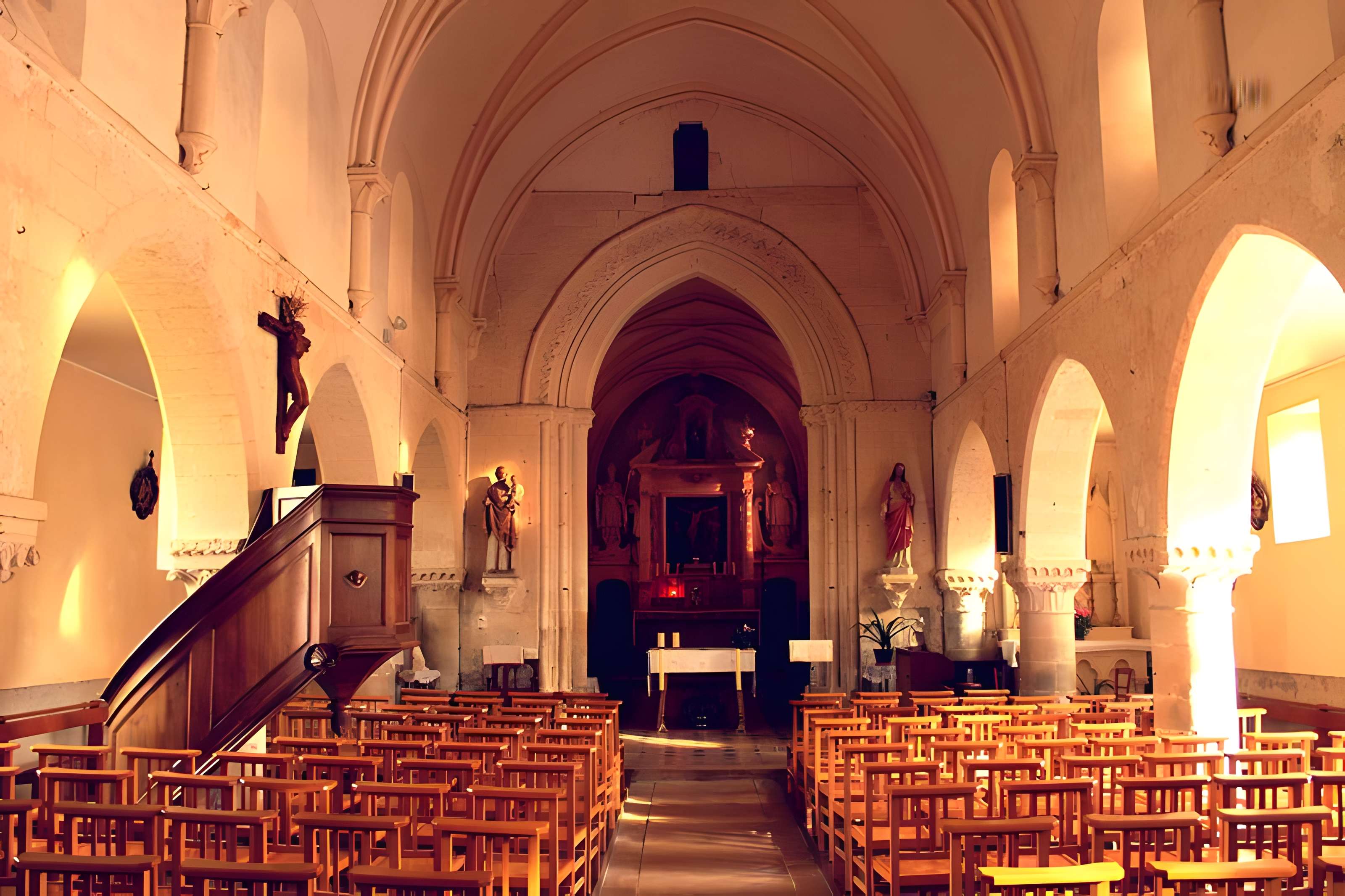 Église Saint-Aubin d'Acqueville