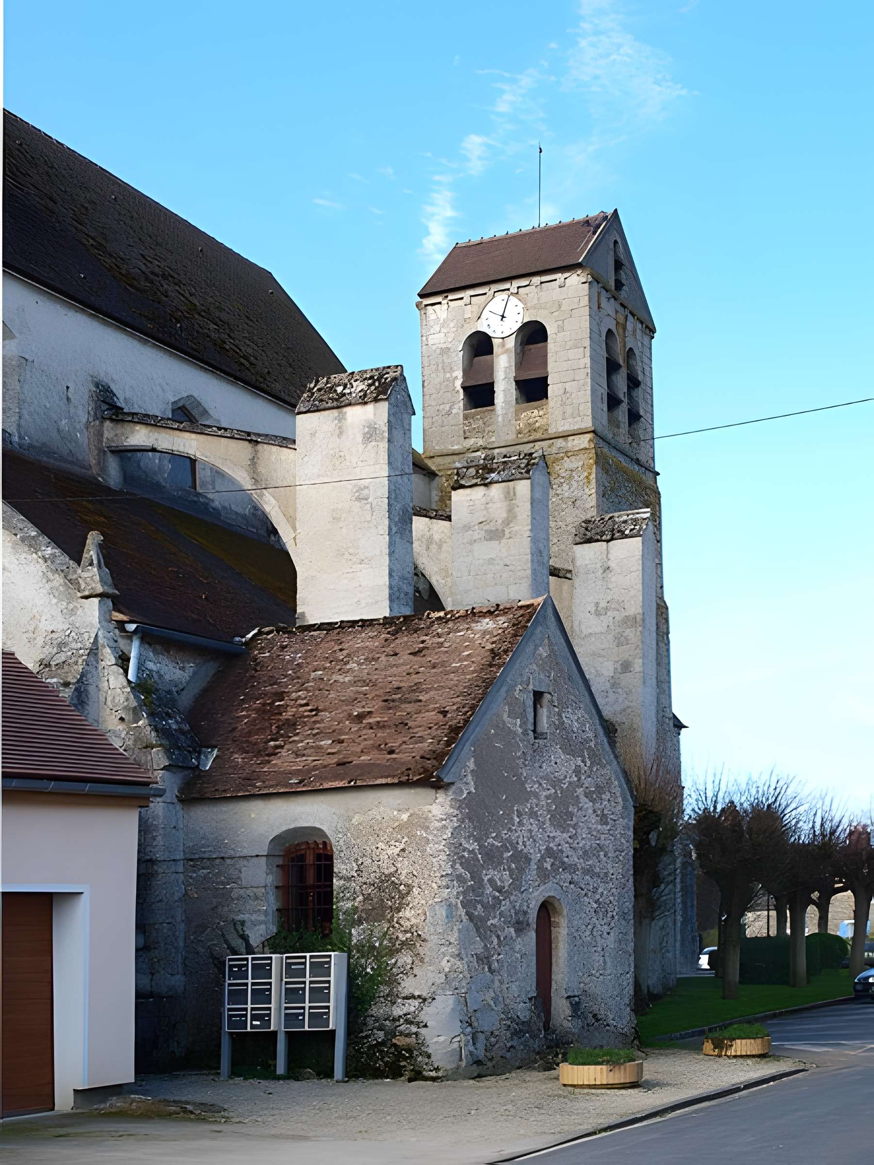 Église Saint-Aubin d'Authon-la-Plaine