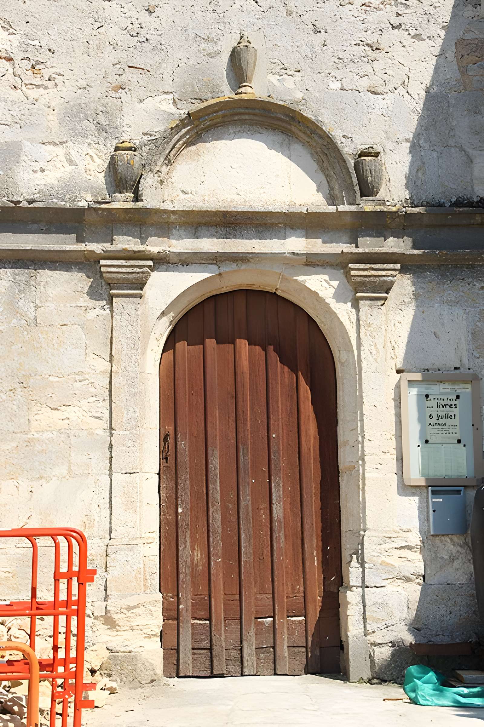 Église Saint-Aubin d'Authon-la-Plaine