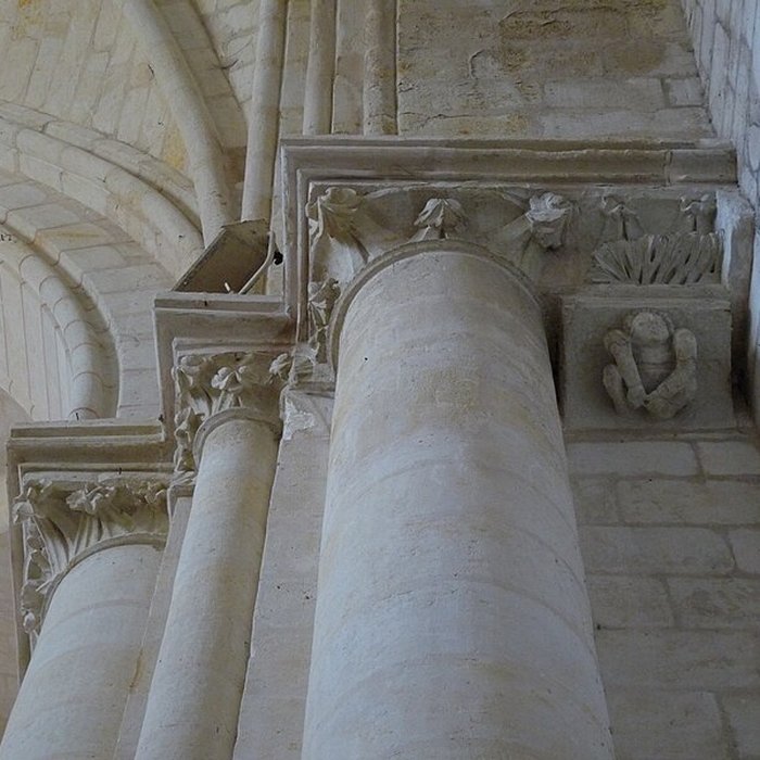 Photo de Église Saint-Aubin de Blaison