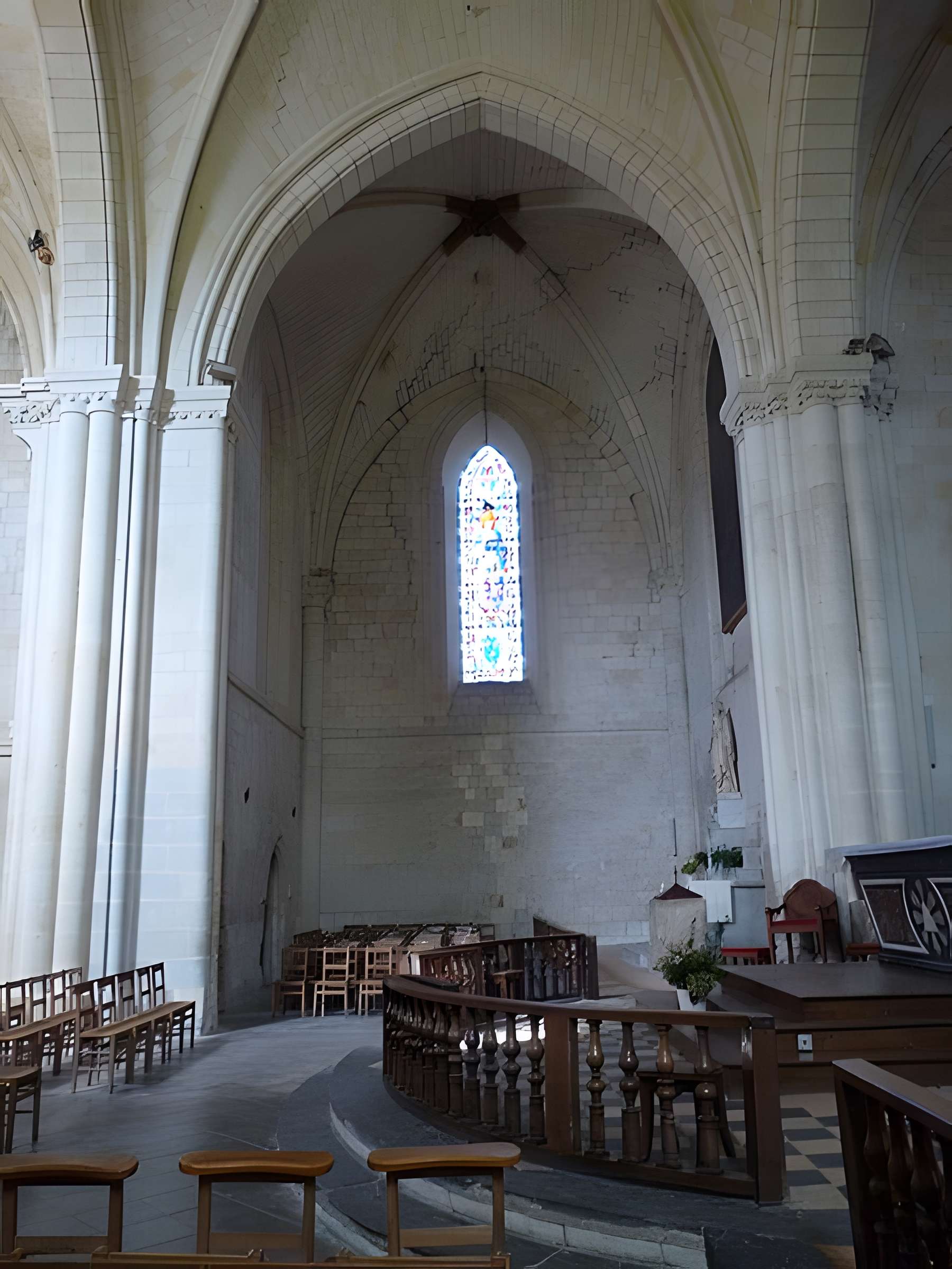 Église Saint-Aubin de Blaison