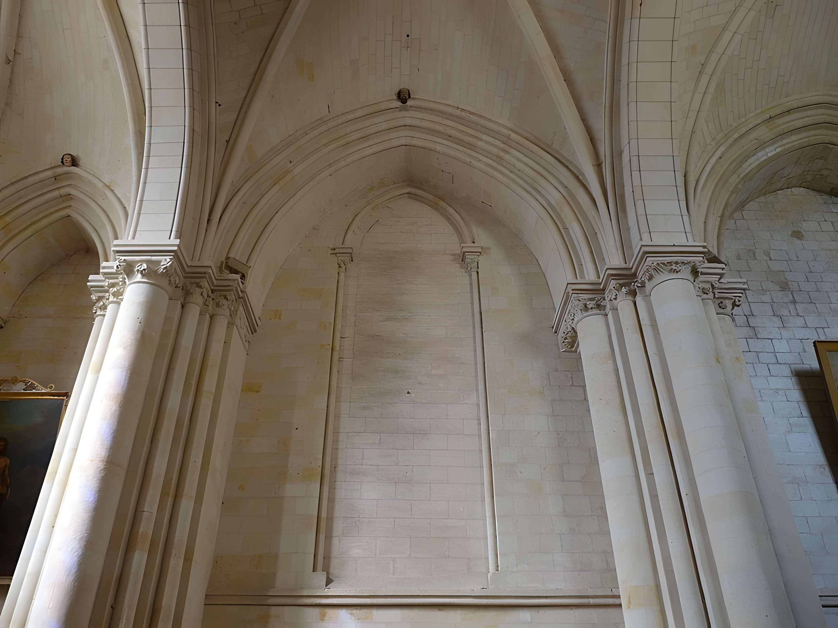 Église Saint-Aubin de Blaison