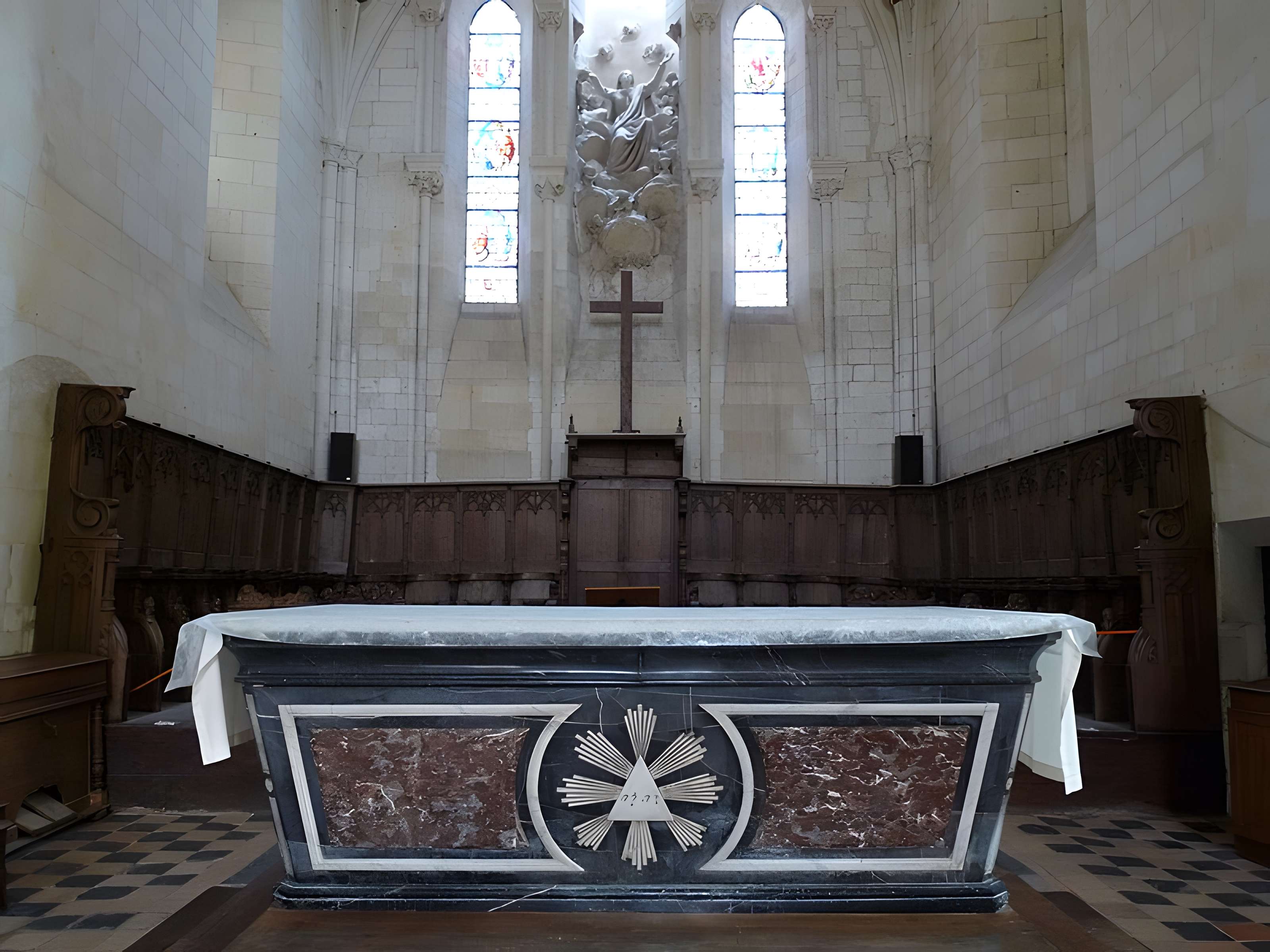 Église Saint-Aubin de Blaison