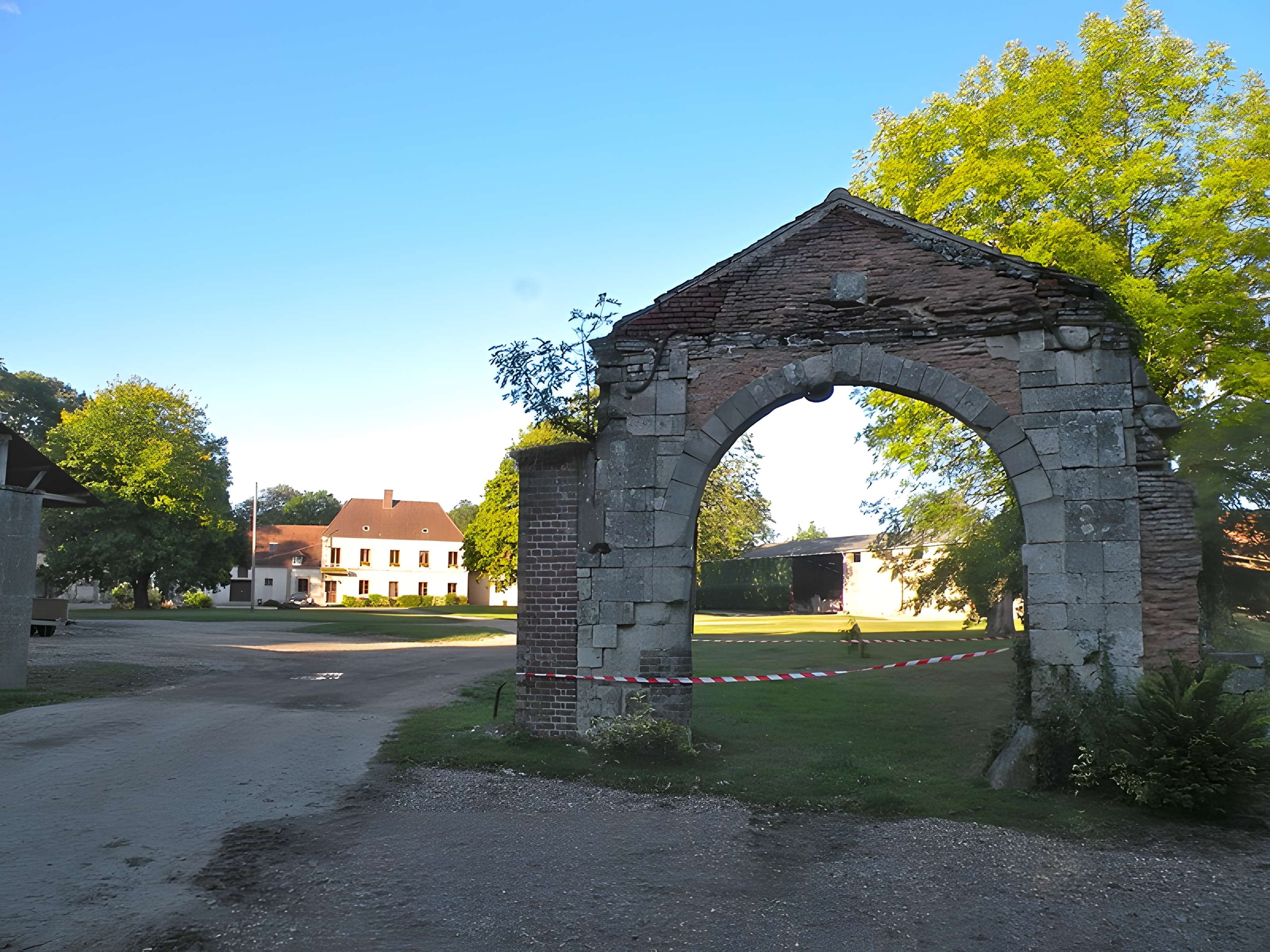 Ancienne abbaye de Marcheroux