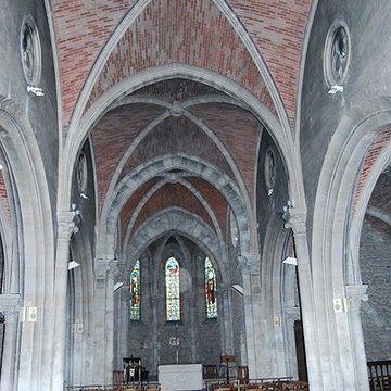 Église Saint-Aubin de Latresne