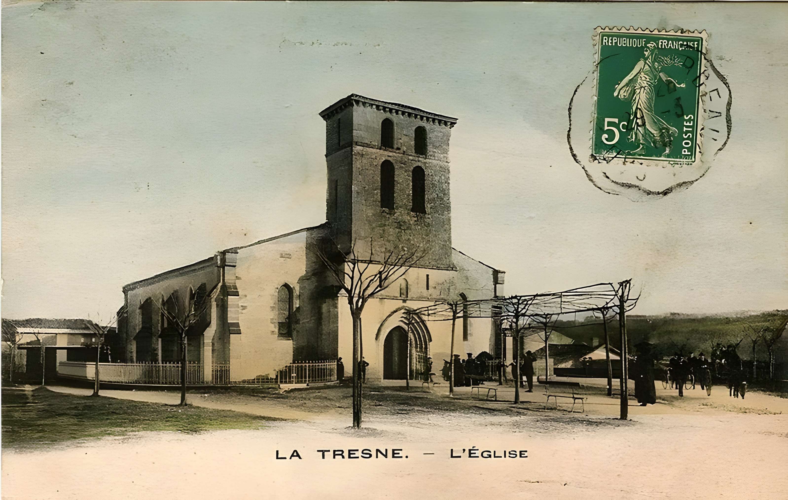 Église Saint-Aubin de Latresne
