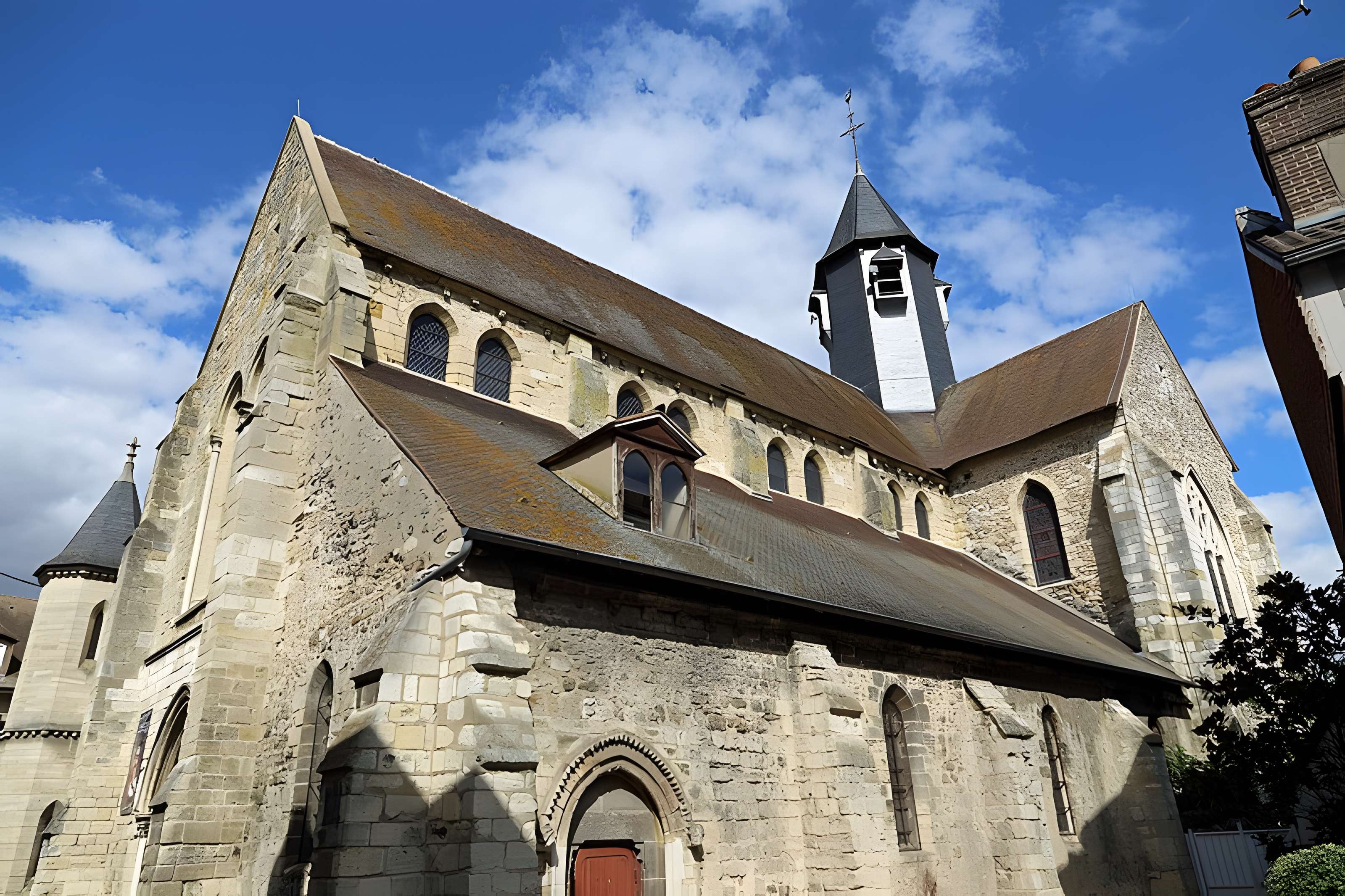 Église Saint-Aubin de Pacy-sur-Eure