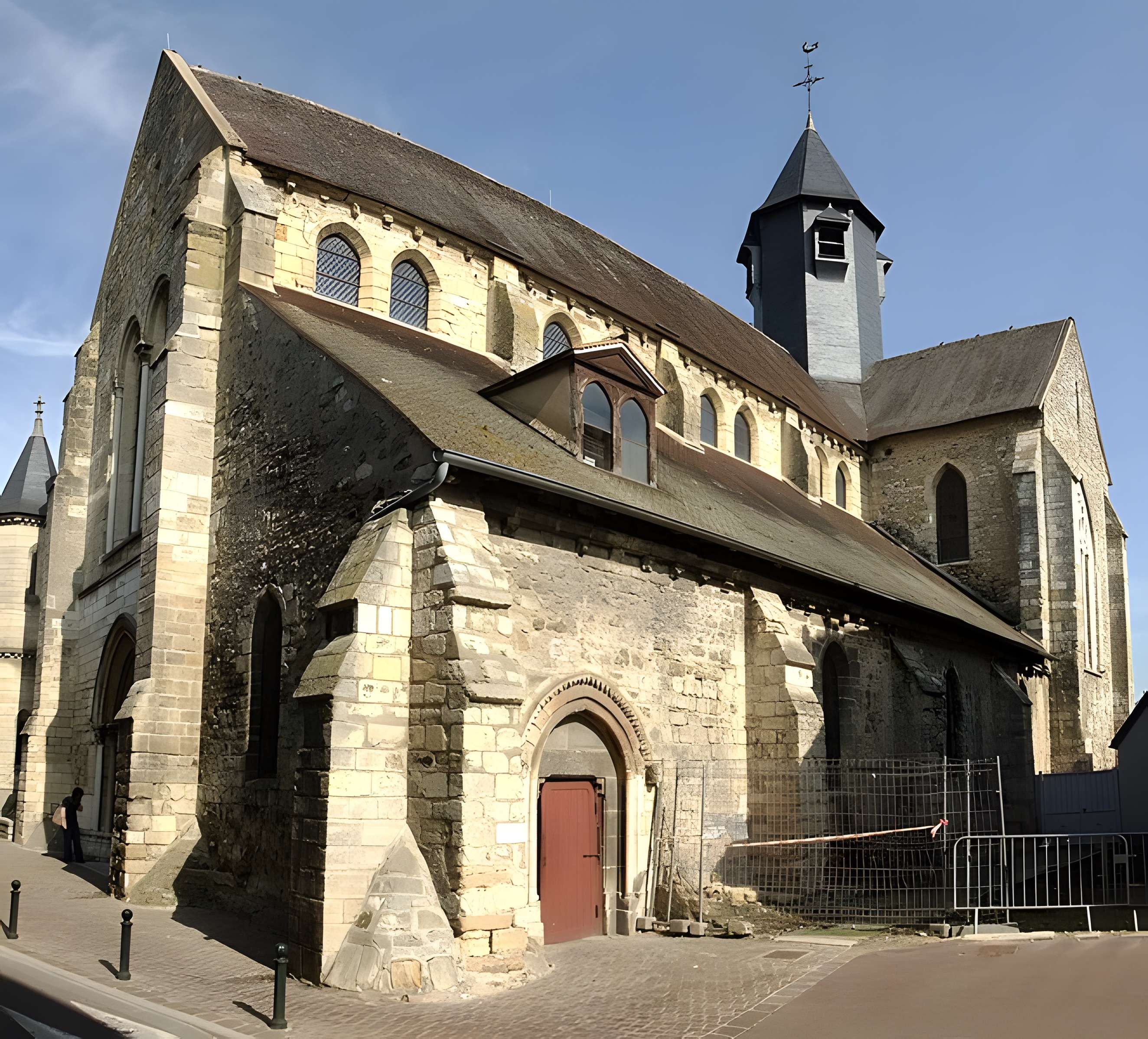 Église Saint-Aubin de Pacy-sur-Eure