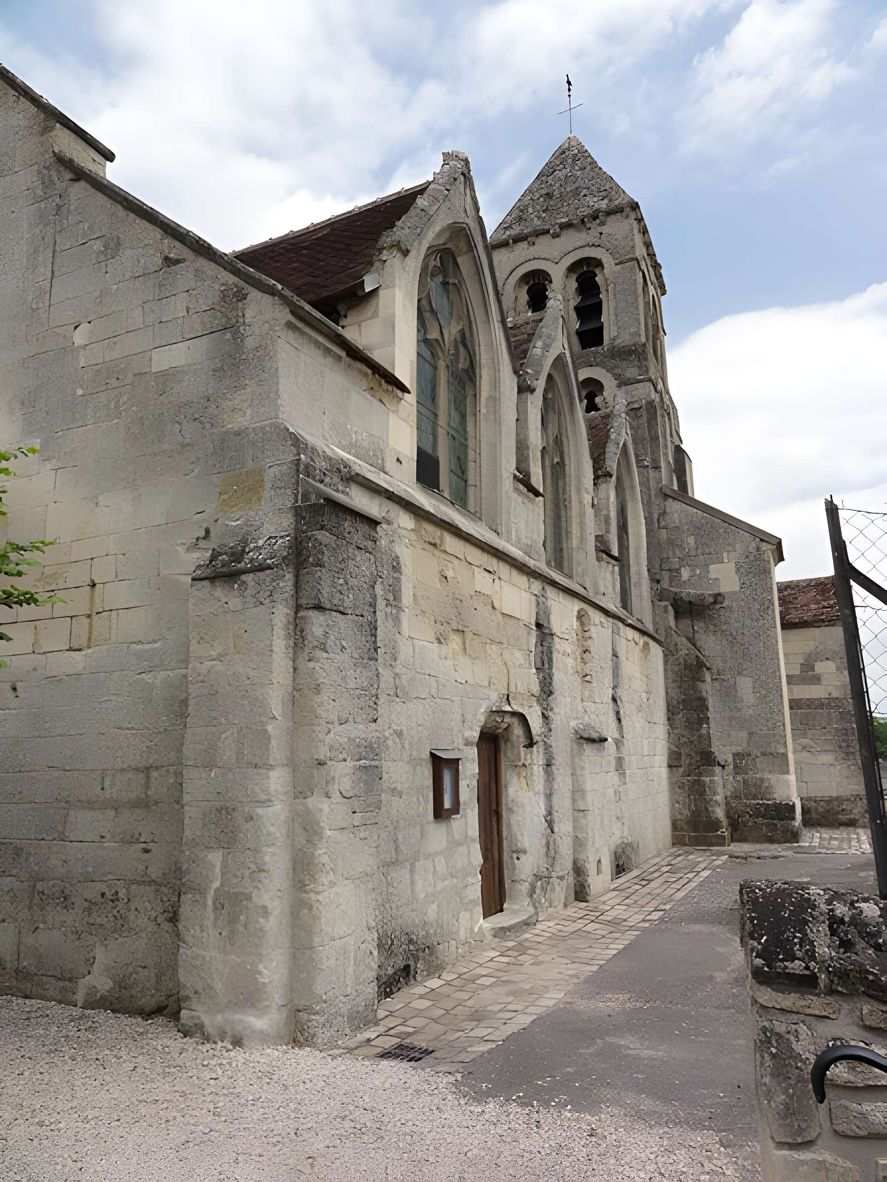 Église Saint-Aubin de Retheuil