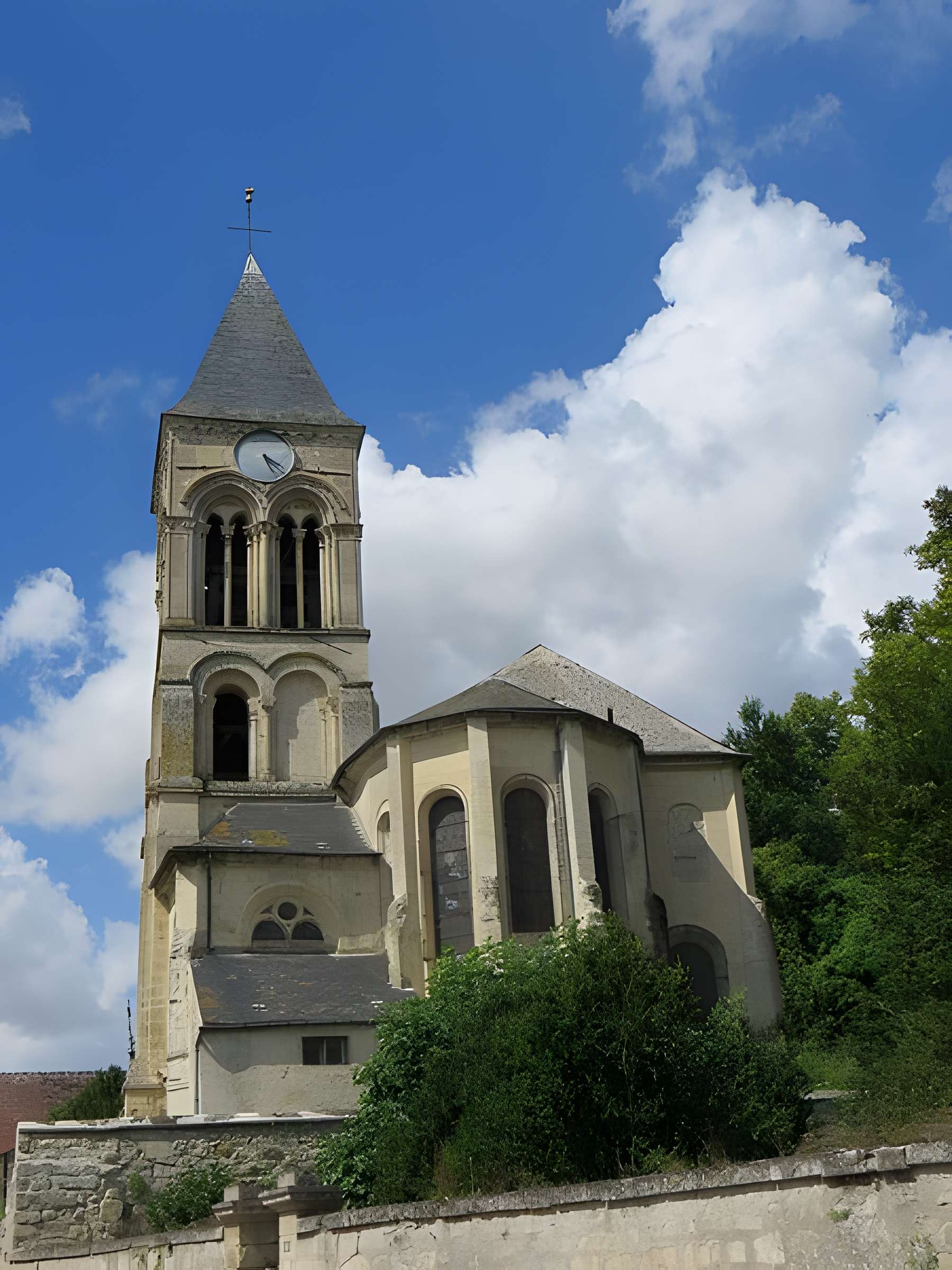 Église Saint-Aubin de Rozet-Saint-Albin
