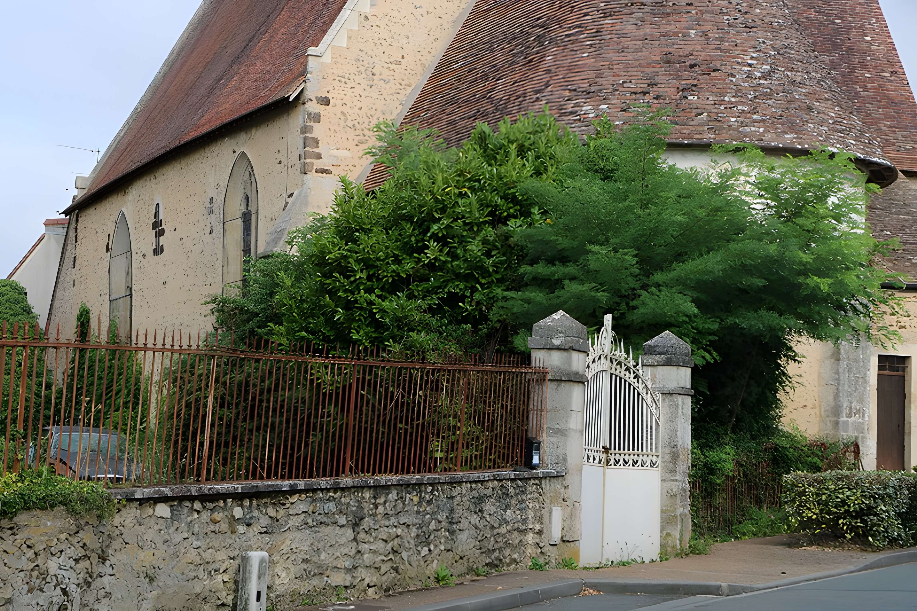 Église Saint-Aubin de Saint-Aubin-des-Coudrais