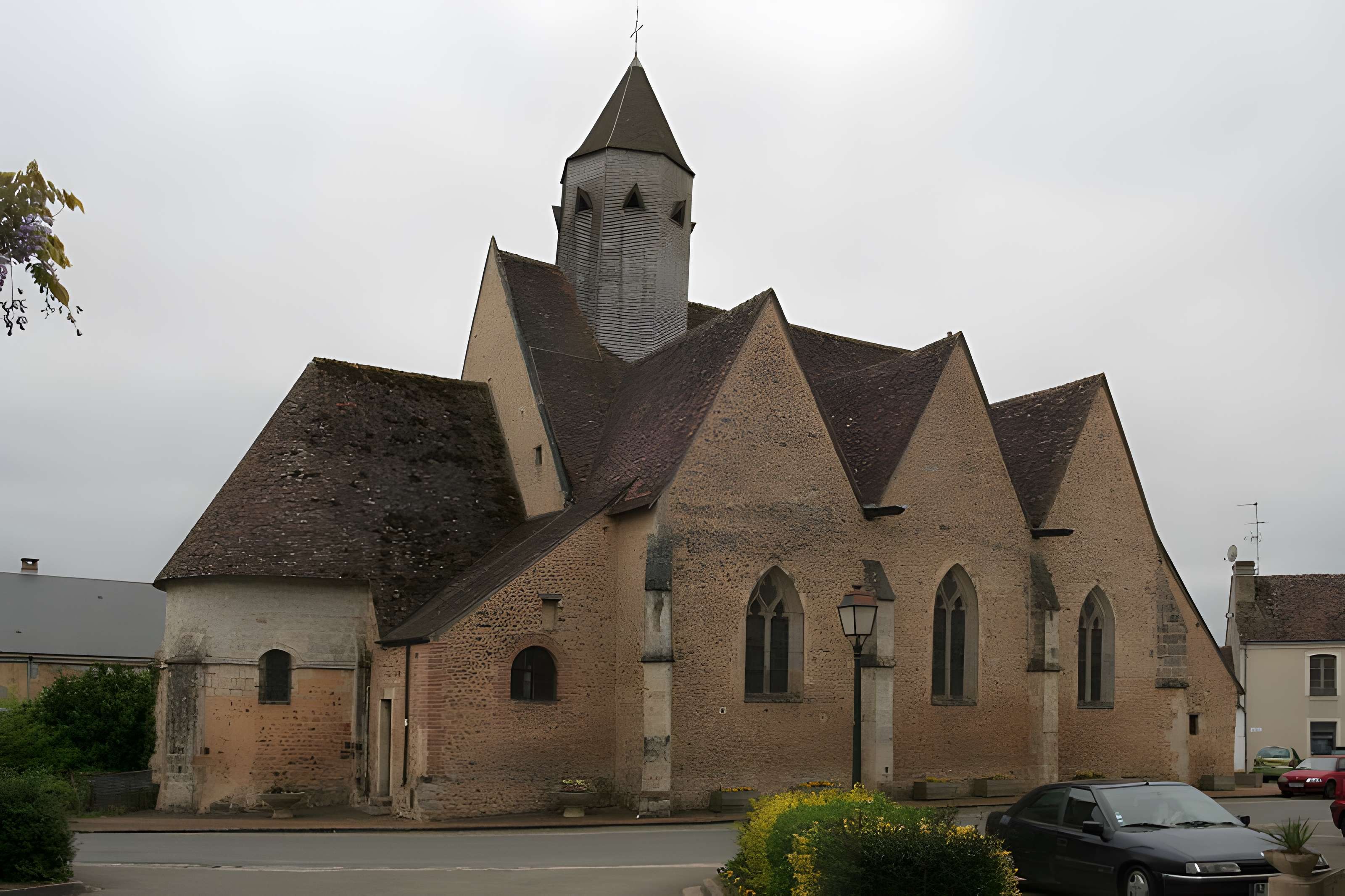 Église Saint-Aubin de Saint-Aubin-des-Coudrais