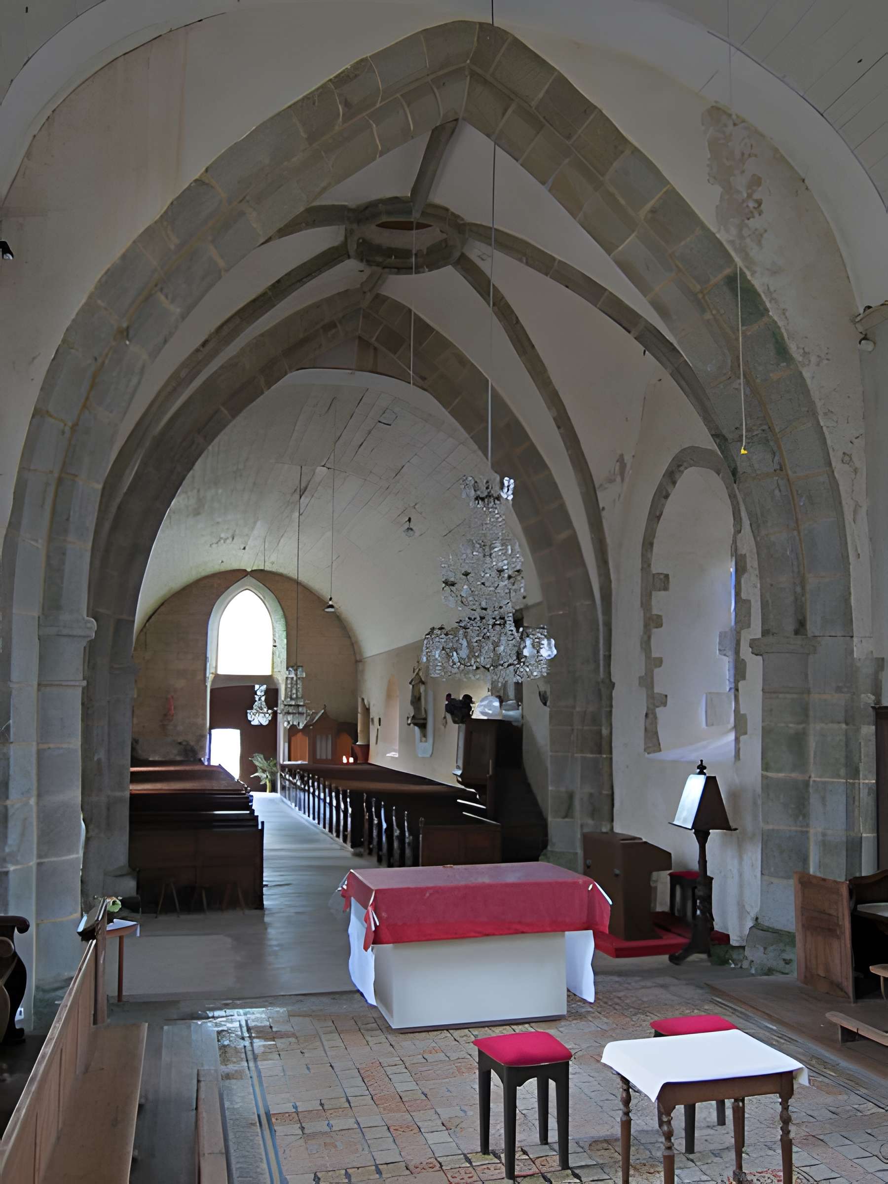 Église Saint-Aubin de Saint-Aubin-des-Préaux