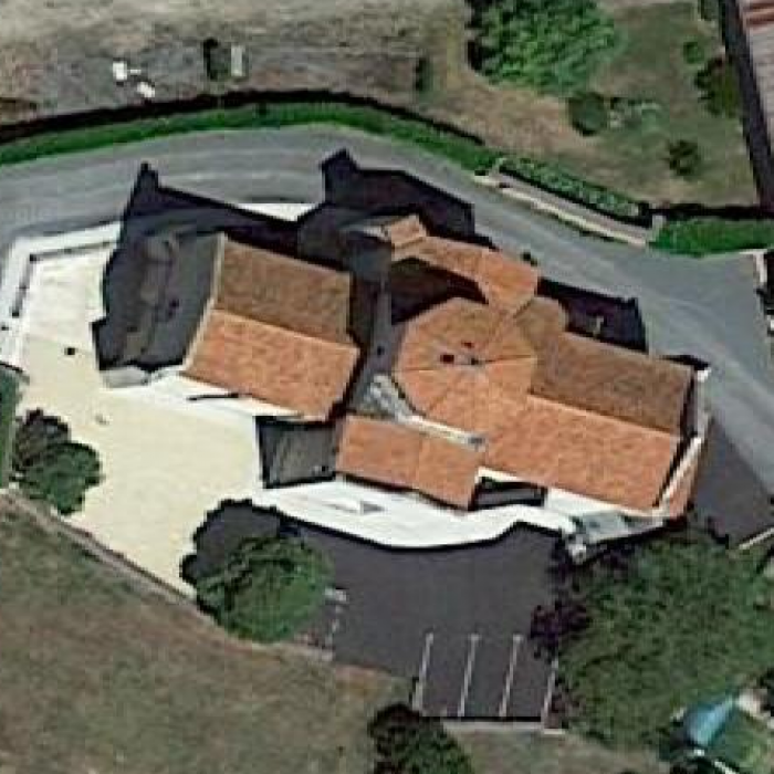 Photo de Eglise à lexception de la sacristie adossée au chevet