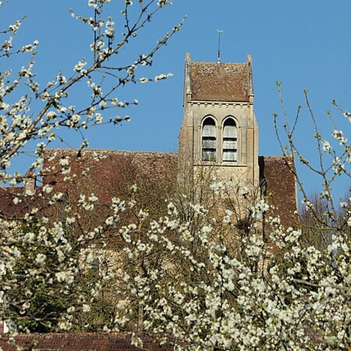 Photo de Église Saint-Aubin de Saint-Aubin-sur-Yonne