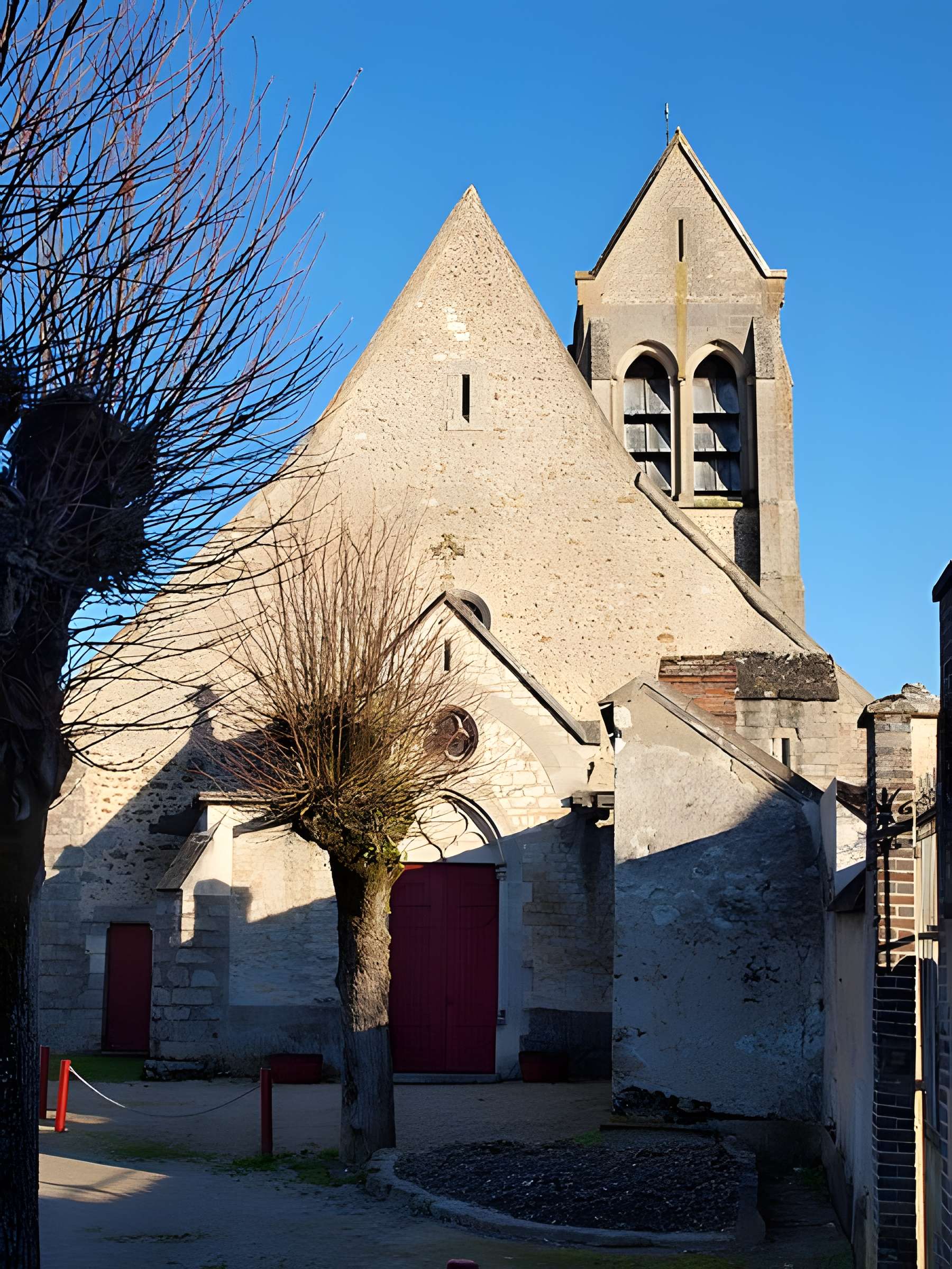 Église Saint-Aubin de Saint-Aubin-sur-Yonne