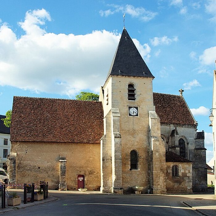 Photo de Église Saint-Aubin de Val-de-Mercy