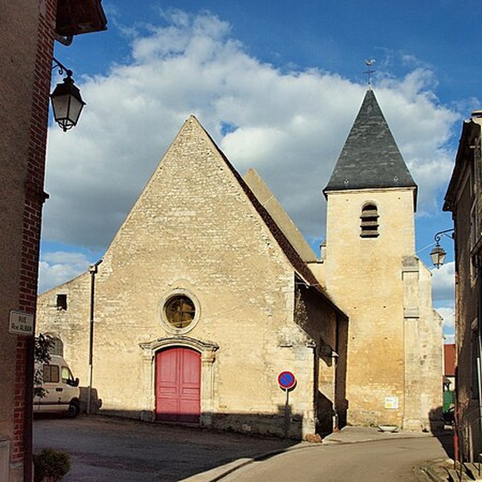 Photo de Église Saint-Aubin de Val-de-Mercy