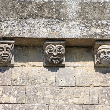 Église Saint-Aubin de Vaux-sur-Aure