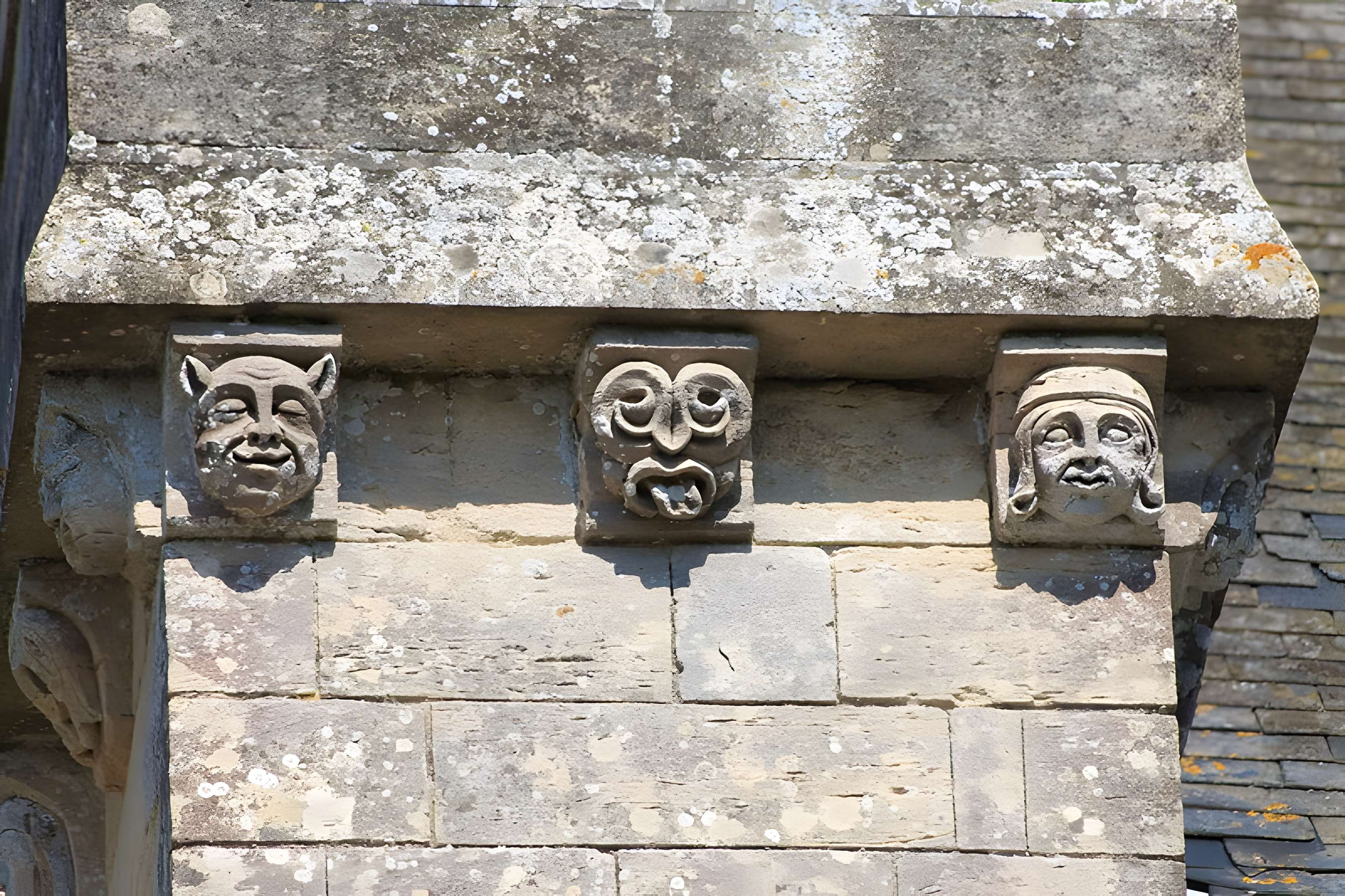 Église Saint-Aubin de Vaux-sur-Aure