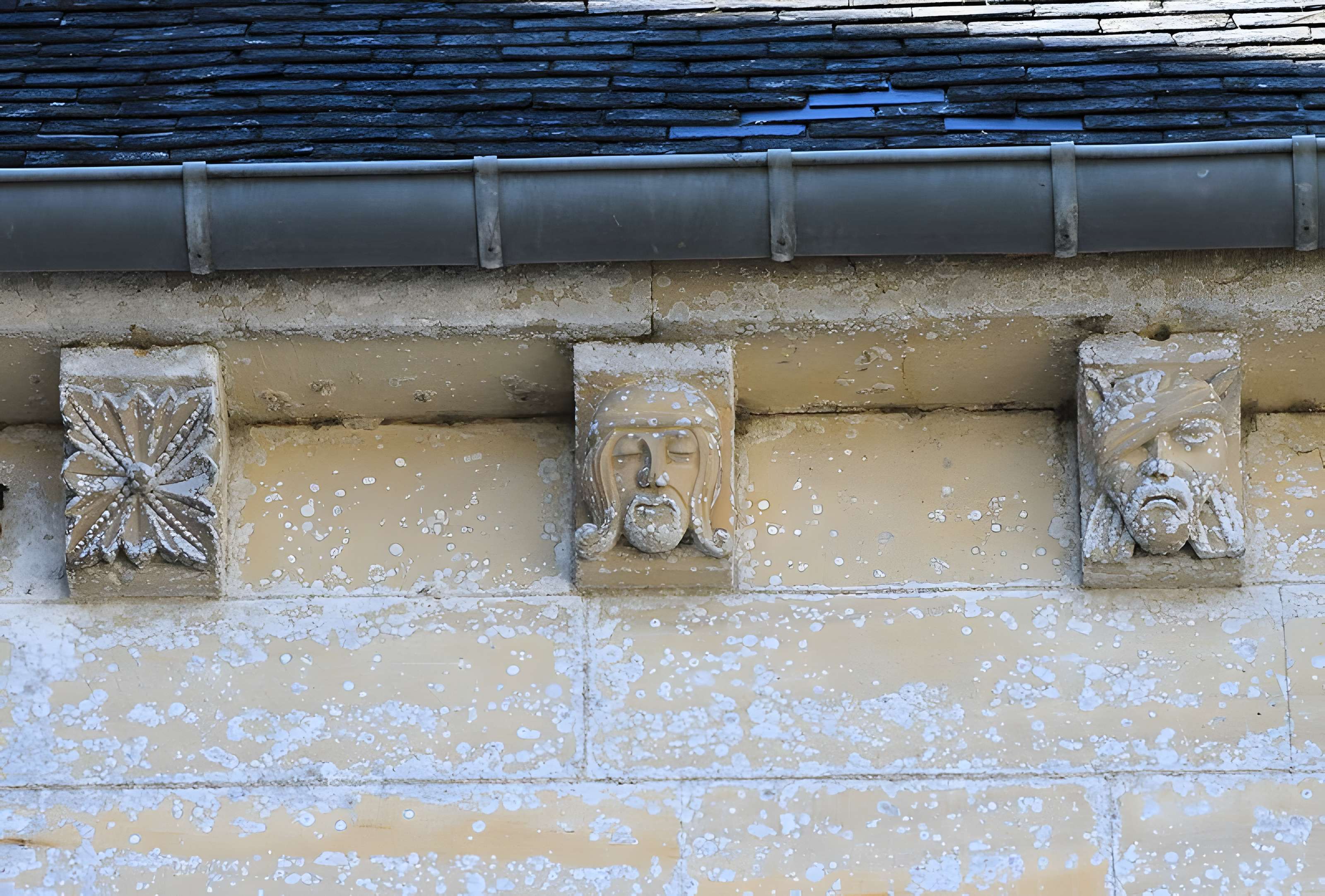 Église Saint-Aubin de Vaux-sur-Aure