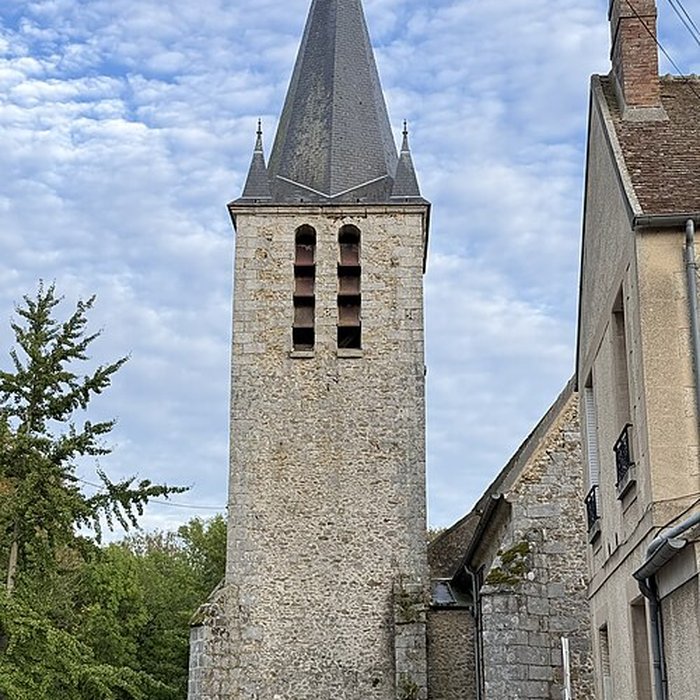 Photo de Église Saint-Aubin dOzouer-le-Repos