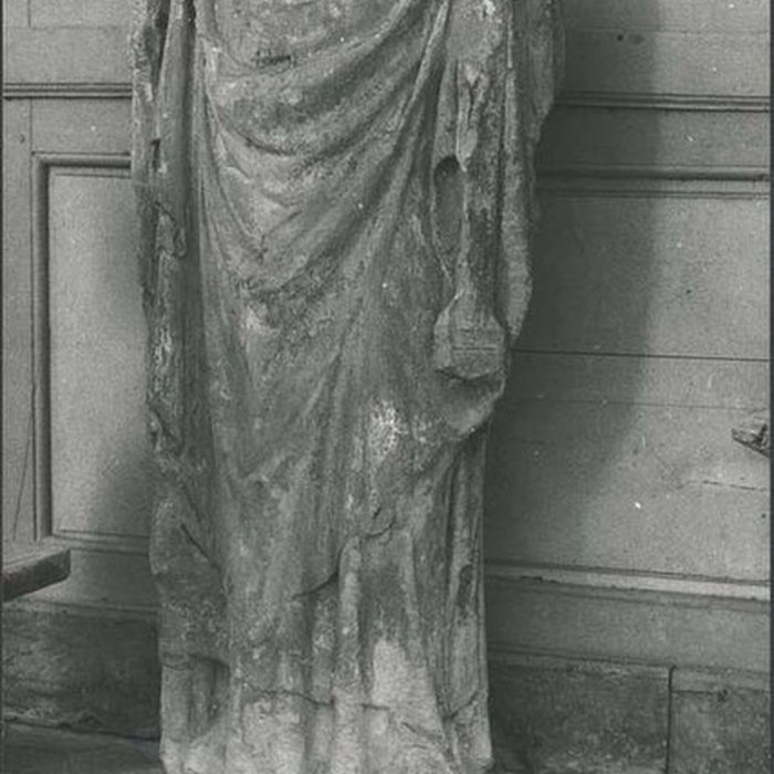 Photo de Église Saint-Aubin dOzouer-le-Repos
