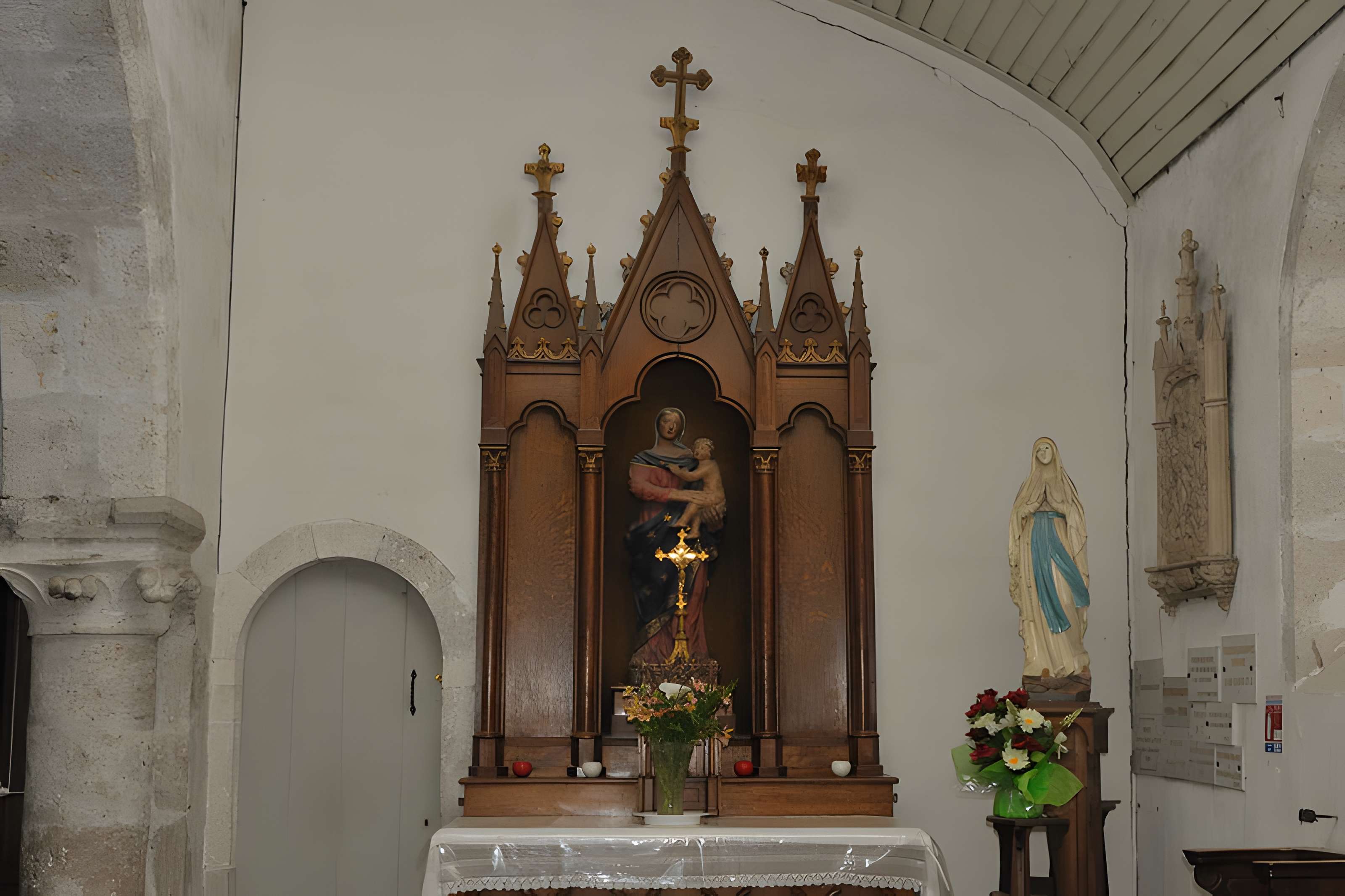 Église Saint-Ay de Saint-Ay