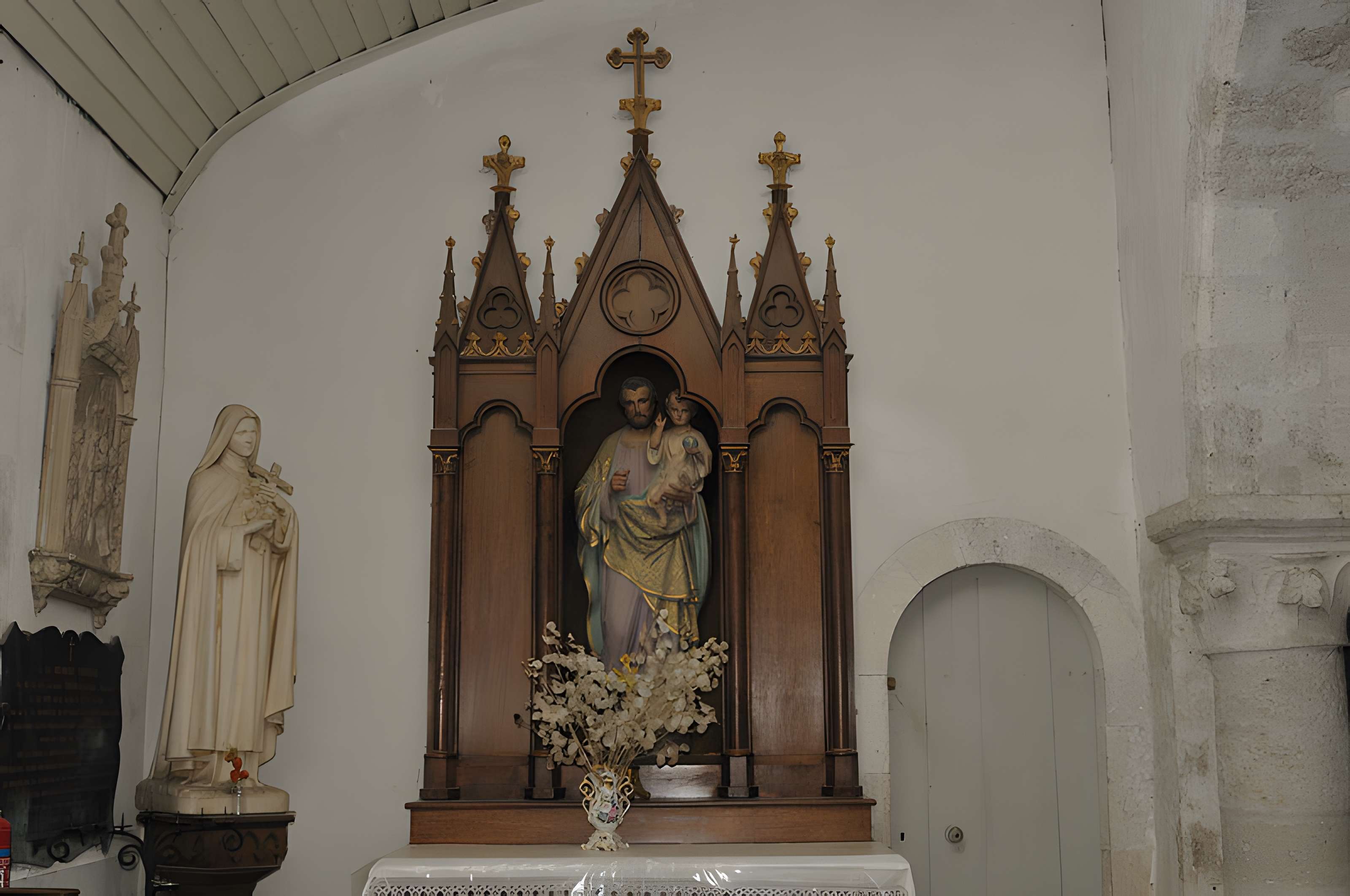 Église Saint-Ay de Saint-Ay