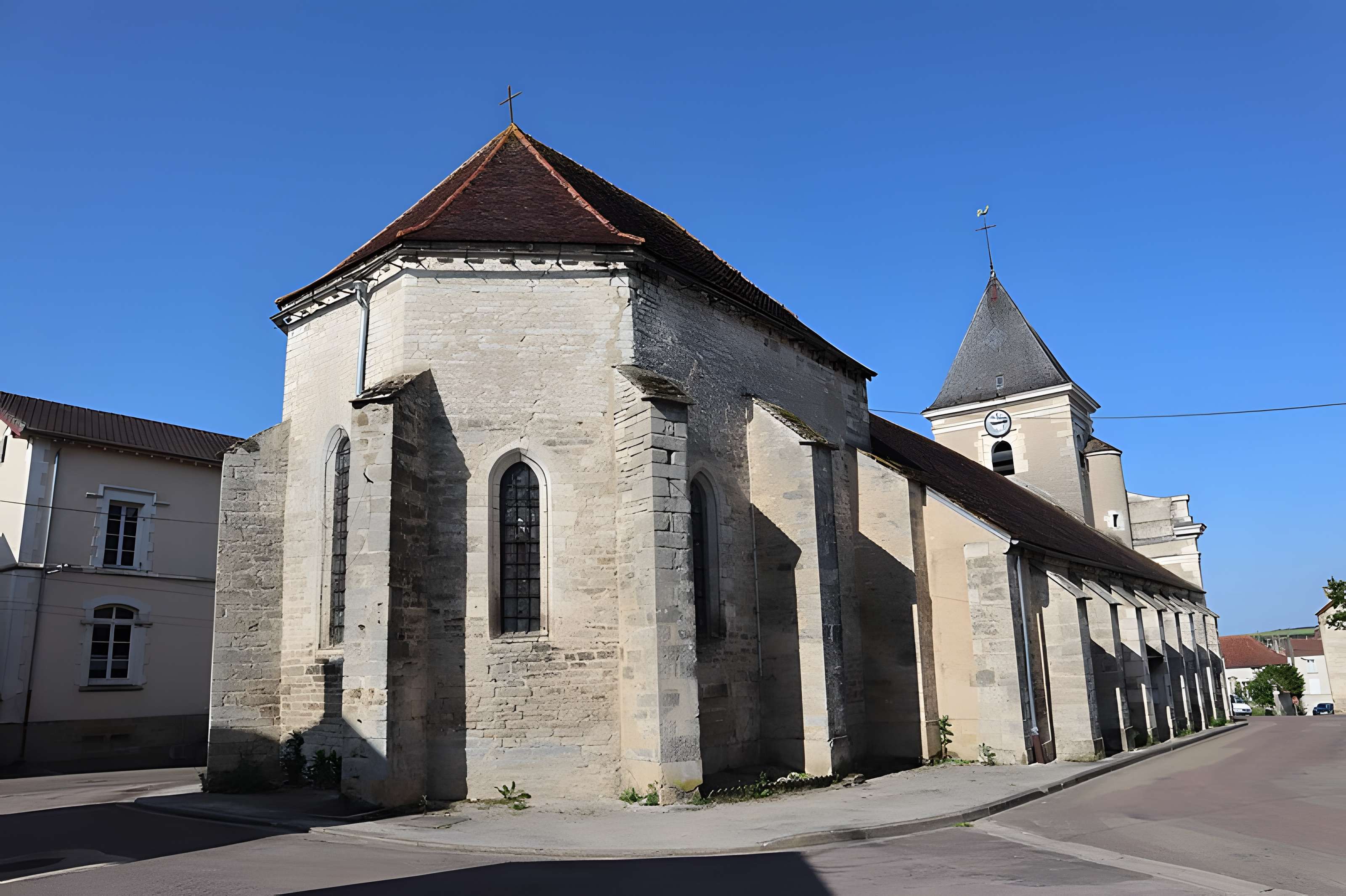 Église Saint-Barthélemy de Cruzy-le-Châtel