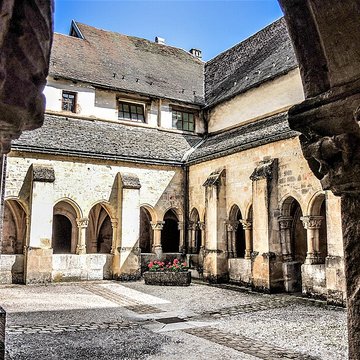 Abbaye de Montbenoît